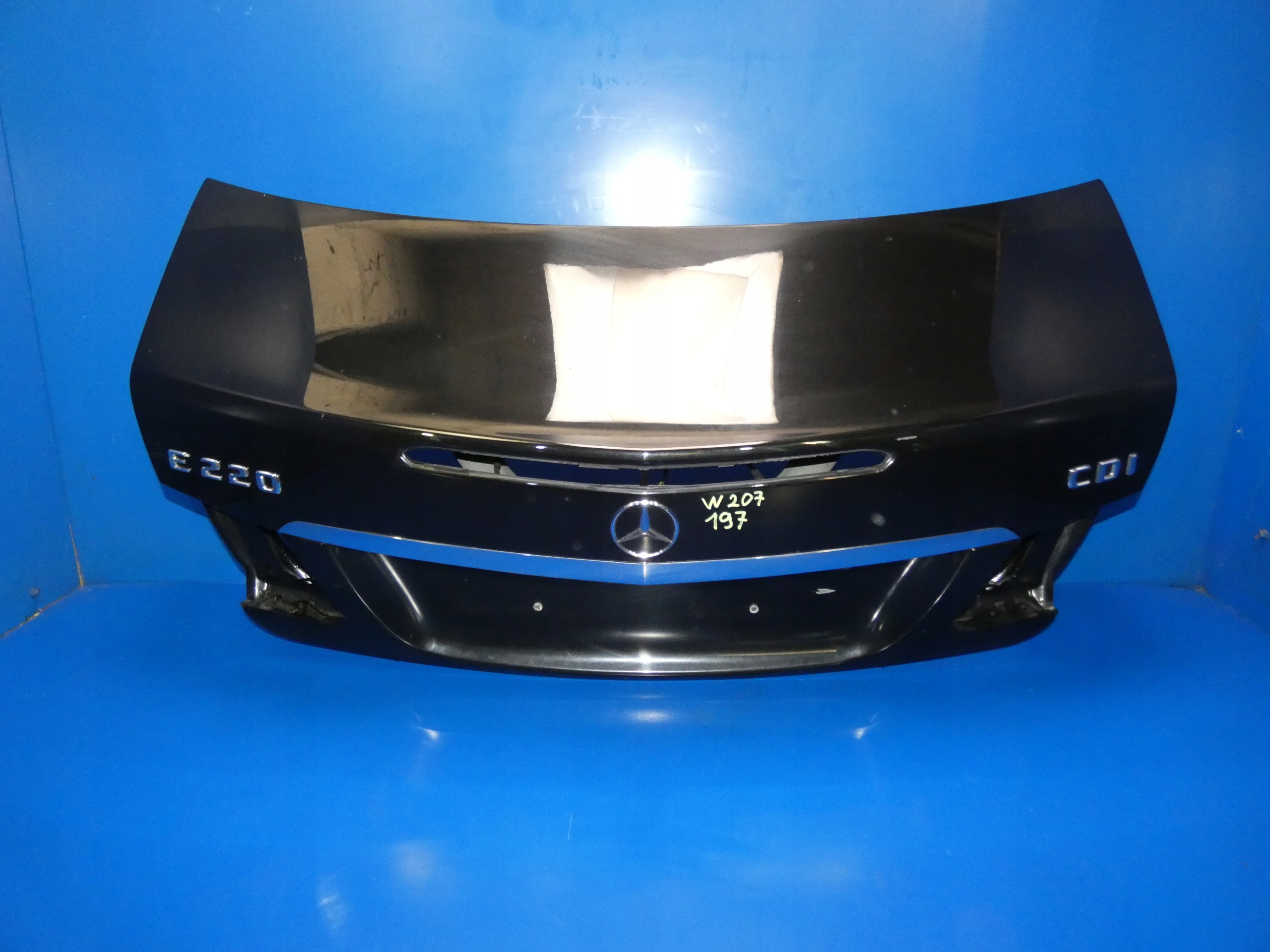 MERCEDES E W207 COUPE trunk door boot rear