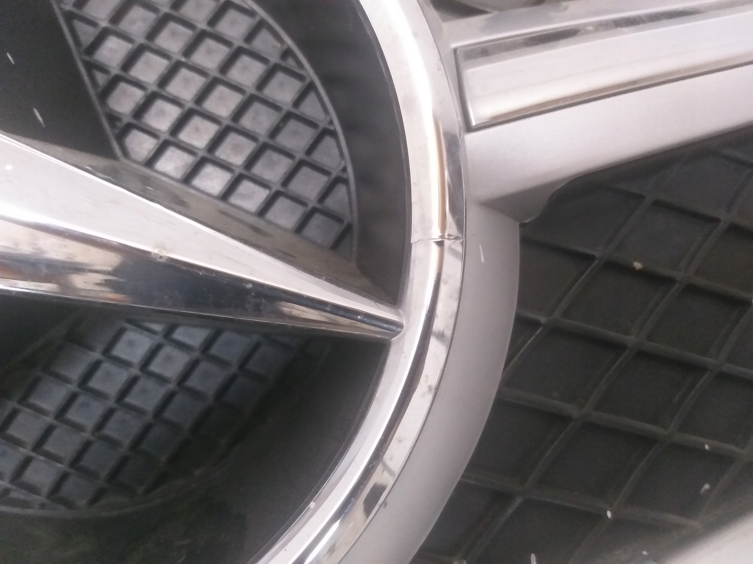 STOSSSTANGE VORNE MERCEDES SLK W172 AMG