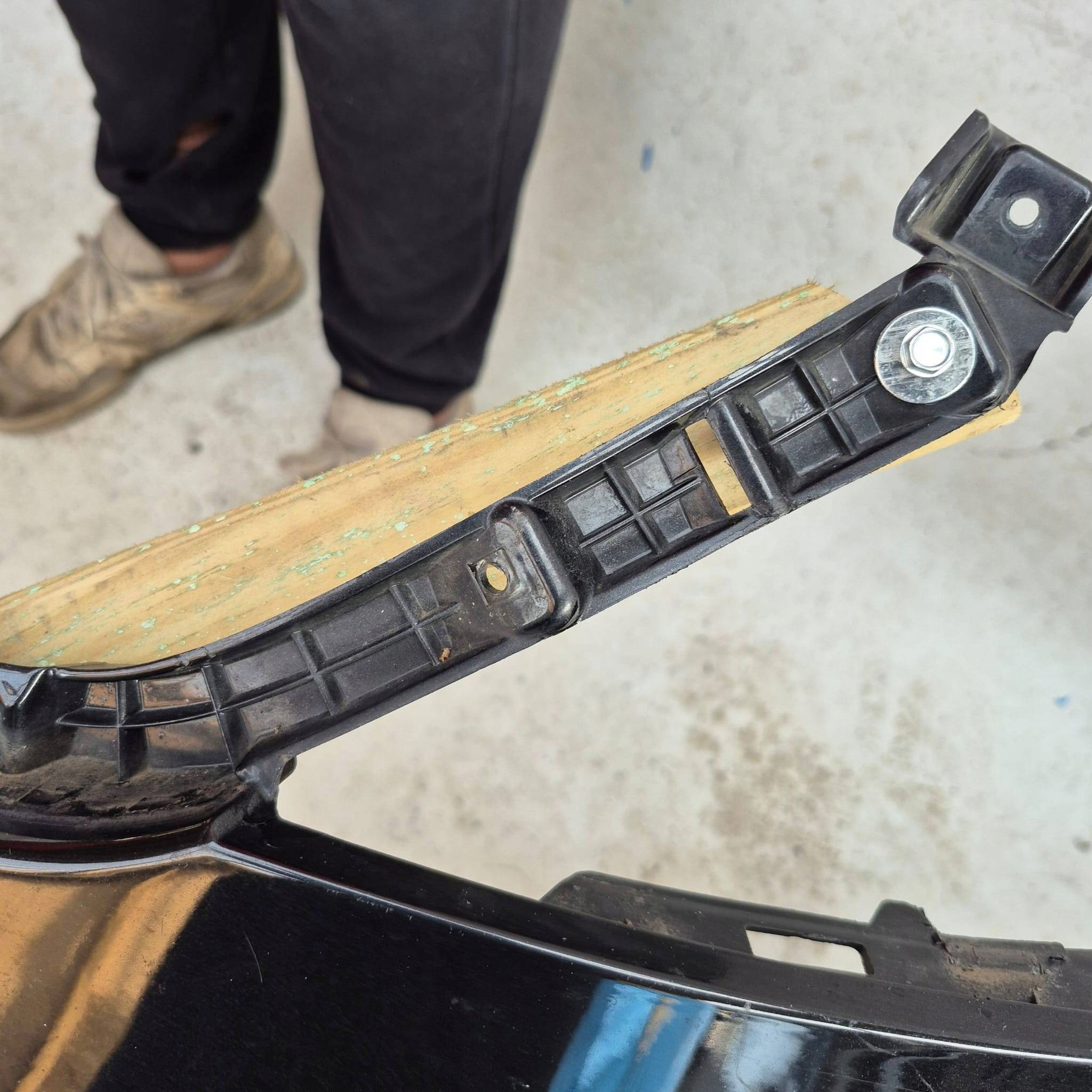 KIA SPORTAGE III 10-15 bumper front front