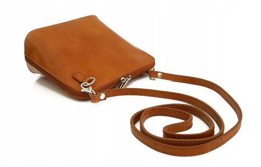 VERA PELLE torebka damska skórzana listonoszka stożek z paskiem BIAŁA Materiał dominujący skóra naturalna