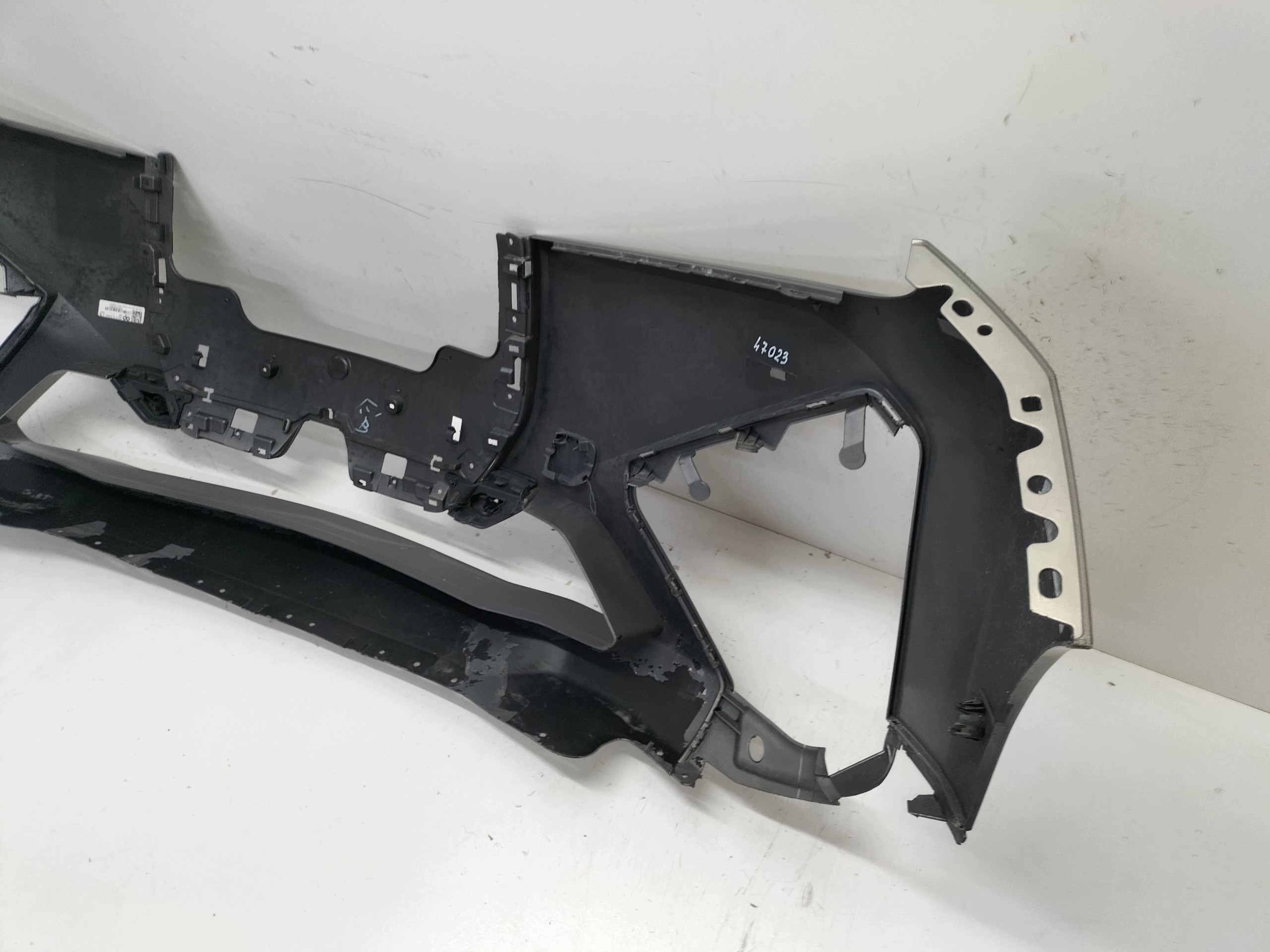 front bumper front BMW iX I20 21- m-packet