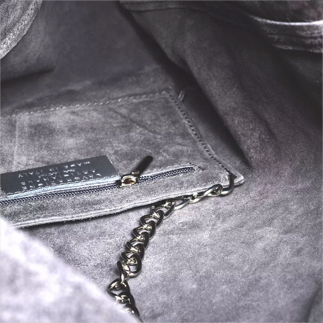 Torebka skórzana shopper szara worek Materiał dominujący skóra naturalna zamszowa