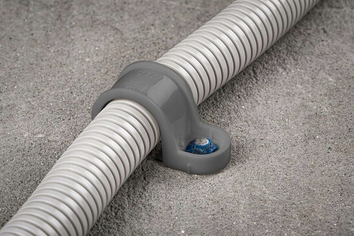 

Uchwyt plast.do rurek i kabli wzm. Pa 28mm PCS-28