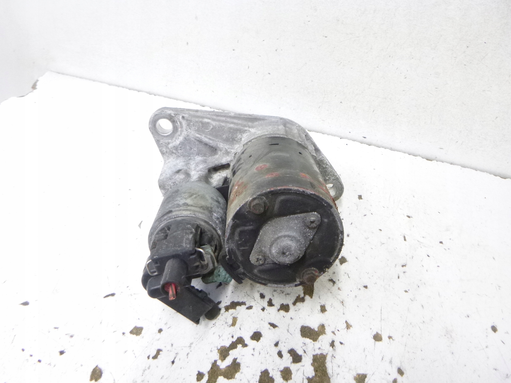 starter VW Fox 1.2 CHF 10 zebow 2010r.