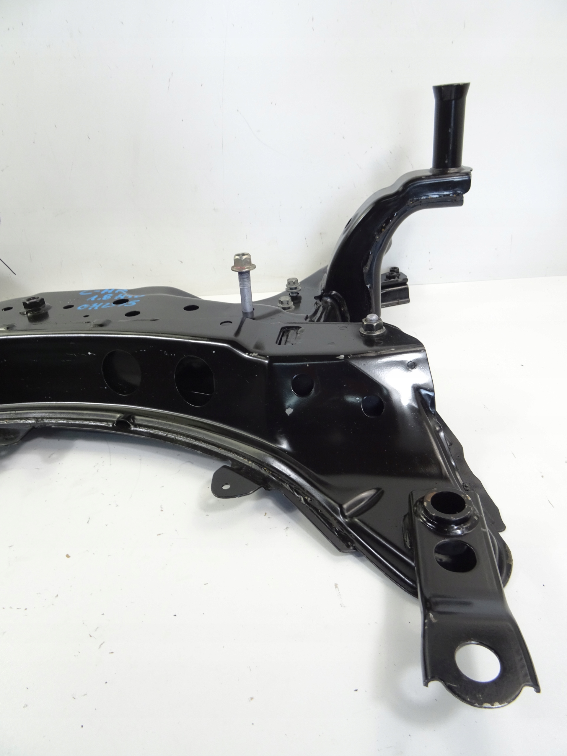 CHR C-HR LIFT 1.8 HYBRYDA SANKI WÓZEK KOŁYSKA Typ samochodu 4x4/SUV Samochody osobowe