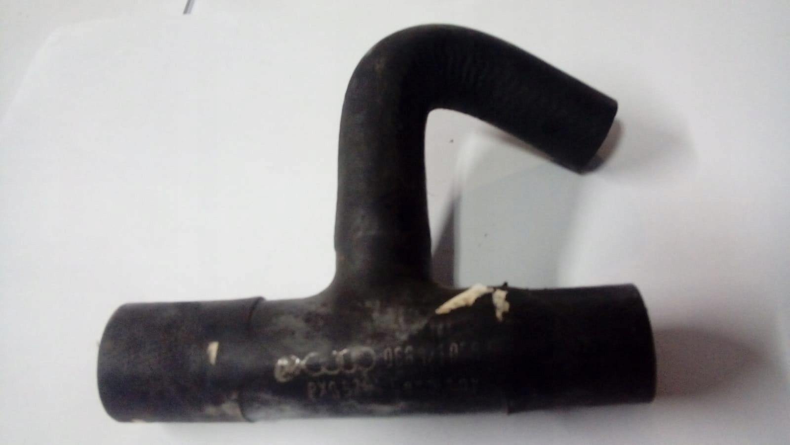 WĄŻ CHŁODNICY AUDI VW 068121058C MEYLE