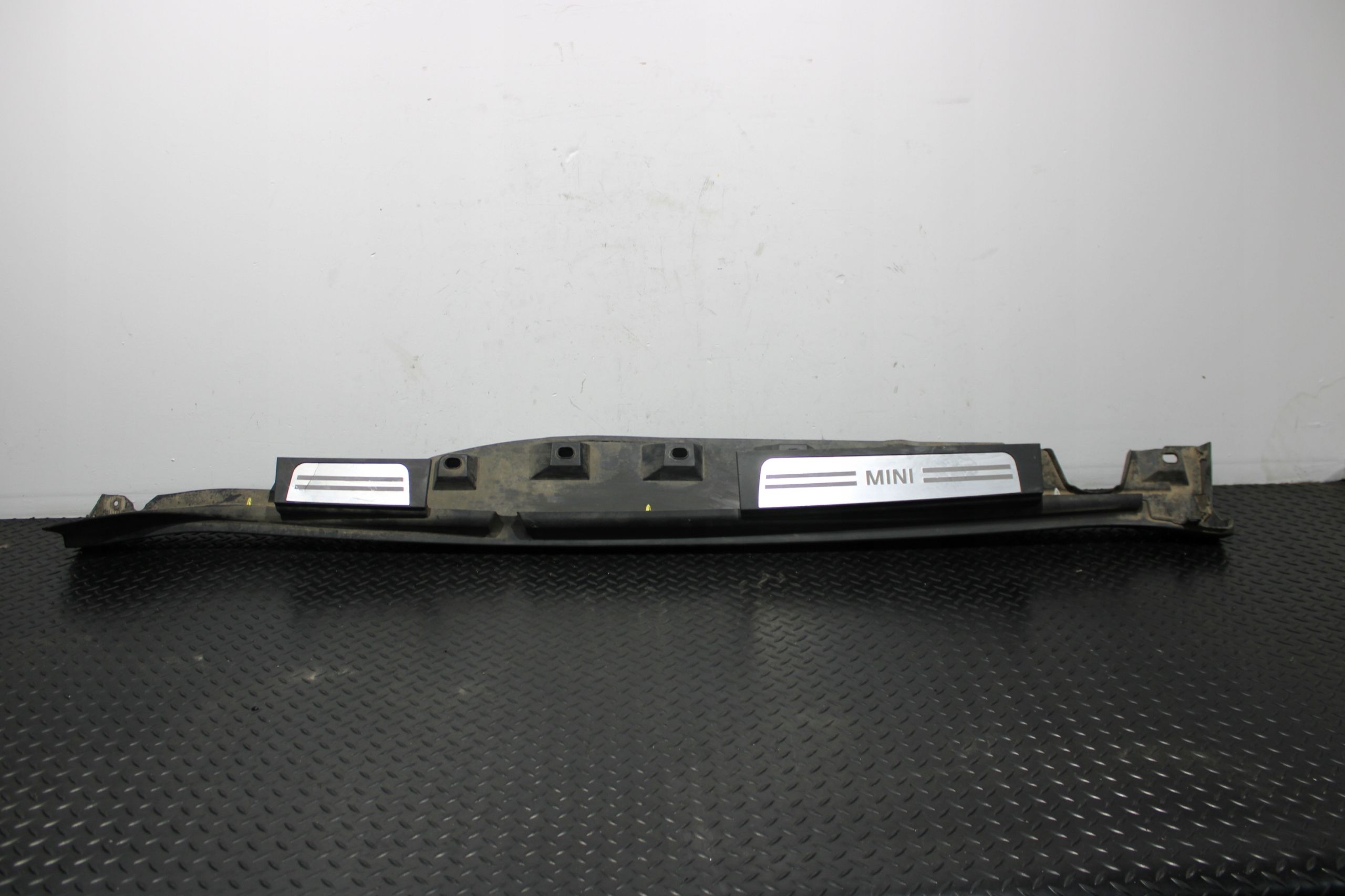 cap threshold threshold right MINI COUNTRYMAN R60 9801888