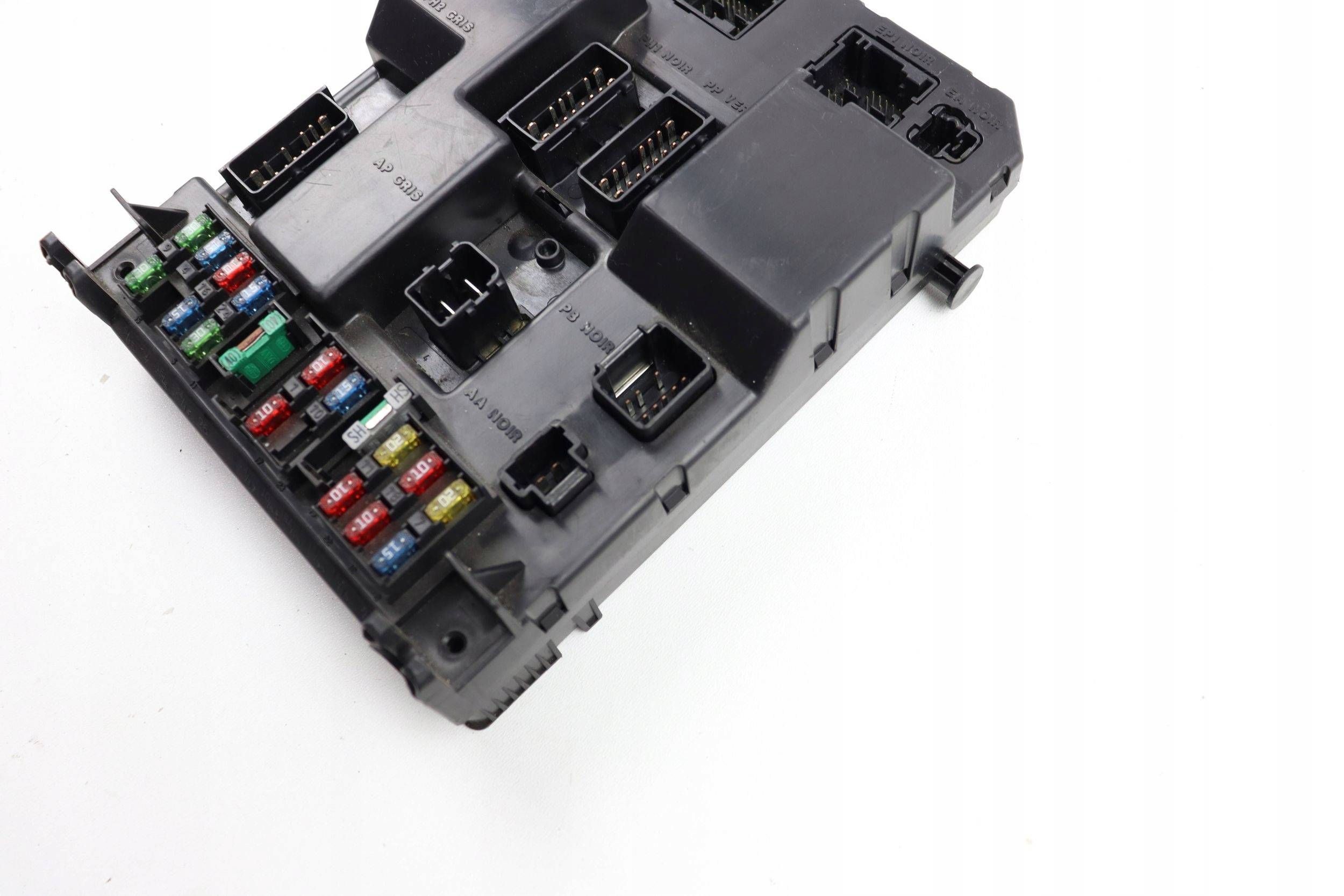 CITROEN PEUGEOT module control unit compartment BSI J04 9651197680 9651196980
