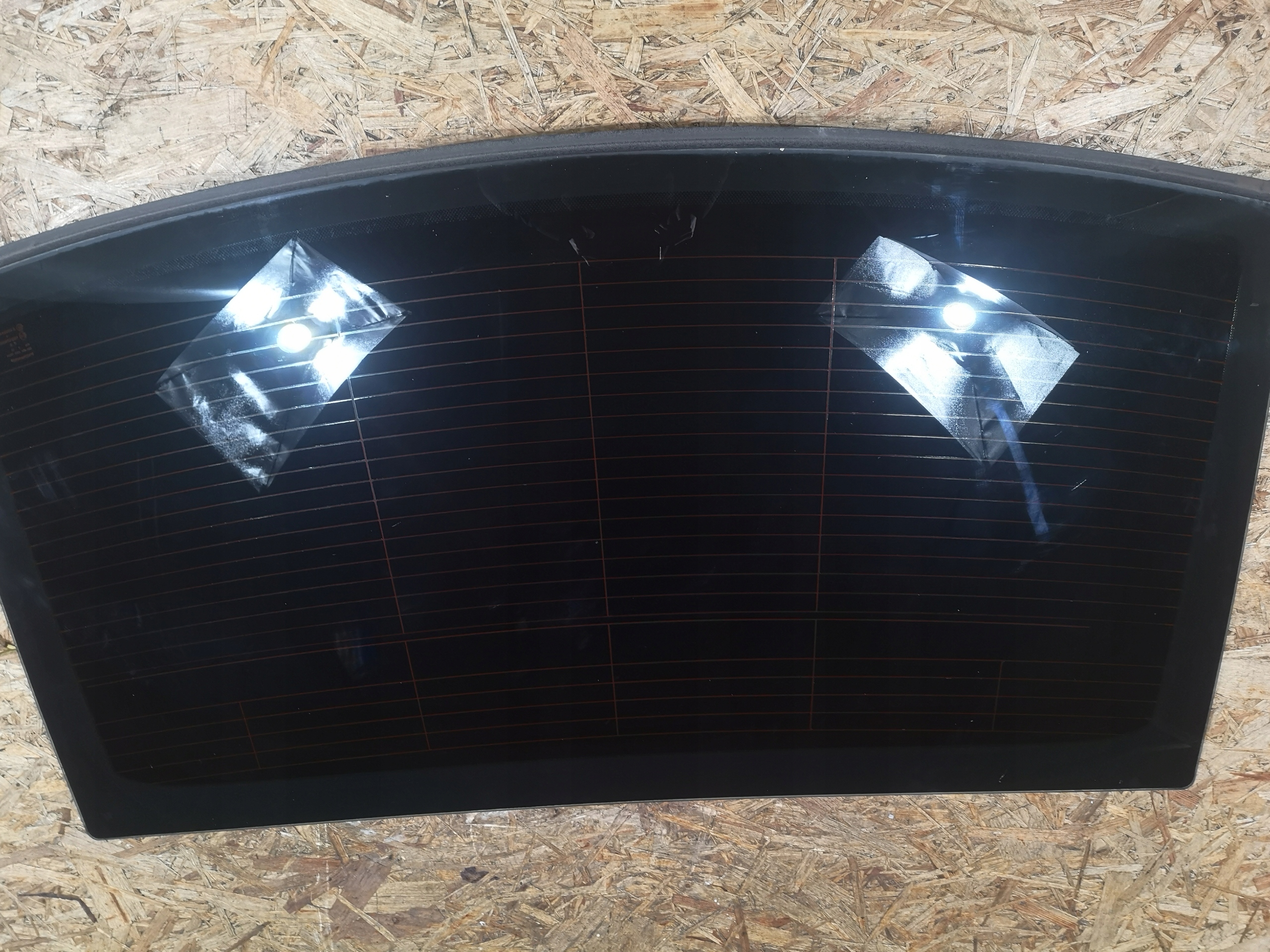 window rear part rear Chrysler 300 2015