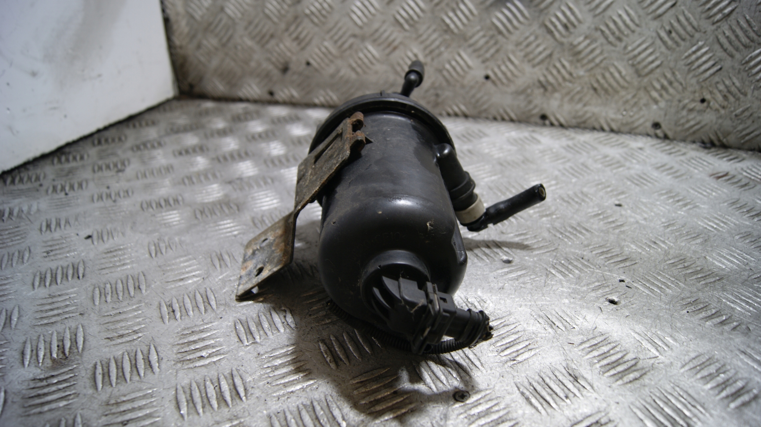 gehäuse filter des kraftstoffsbehälters PEUGEOT BOXER 2 235514720 2.2 D