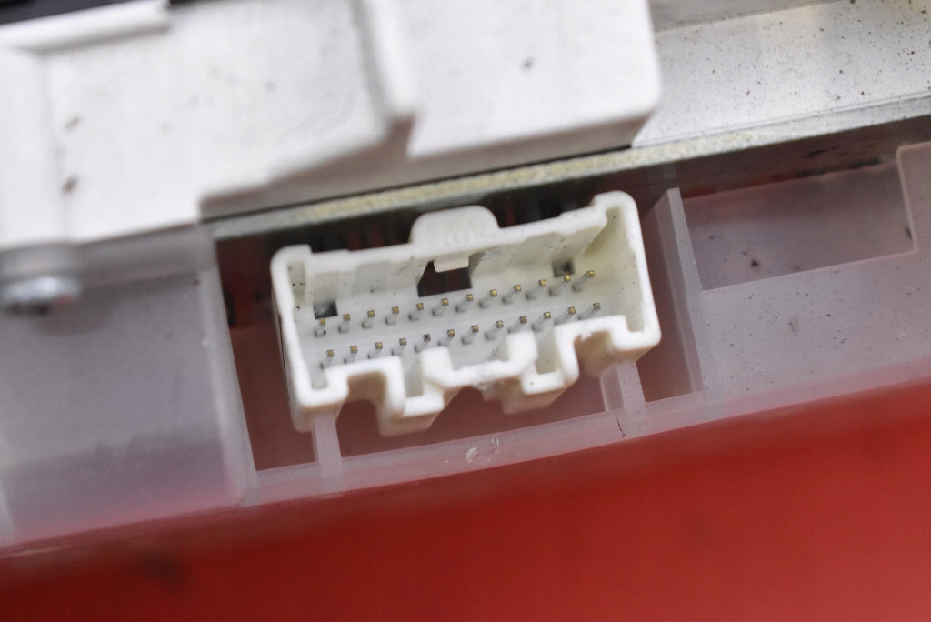 спидометр часы европа JE EH64B mazda 1 и 2.2 173 ЛС РЕСТАЙЛИНГ 09-12