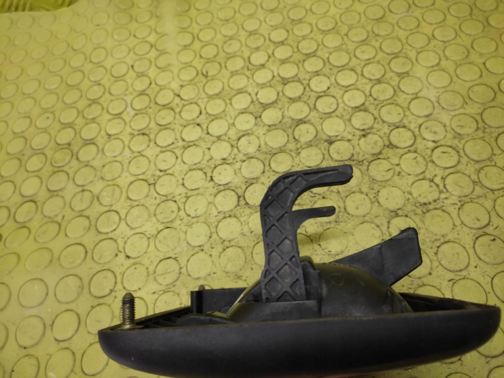FIAT DUCATO handle door left front 1301475070