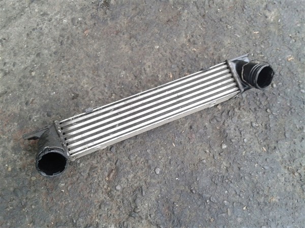 Интеркулер BMW 1 E87 2.0 D дизель 7524916-07