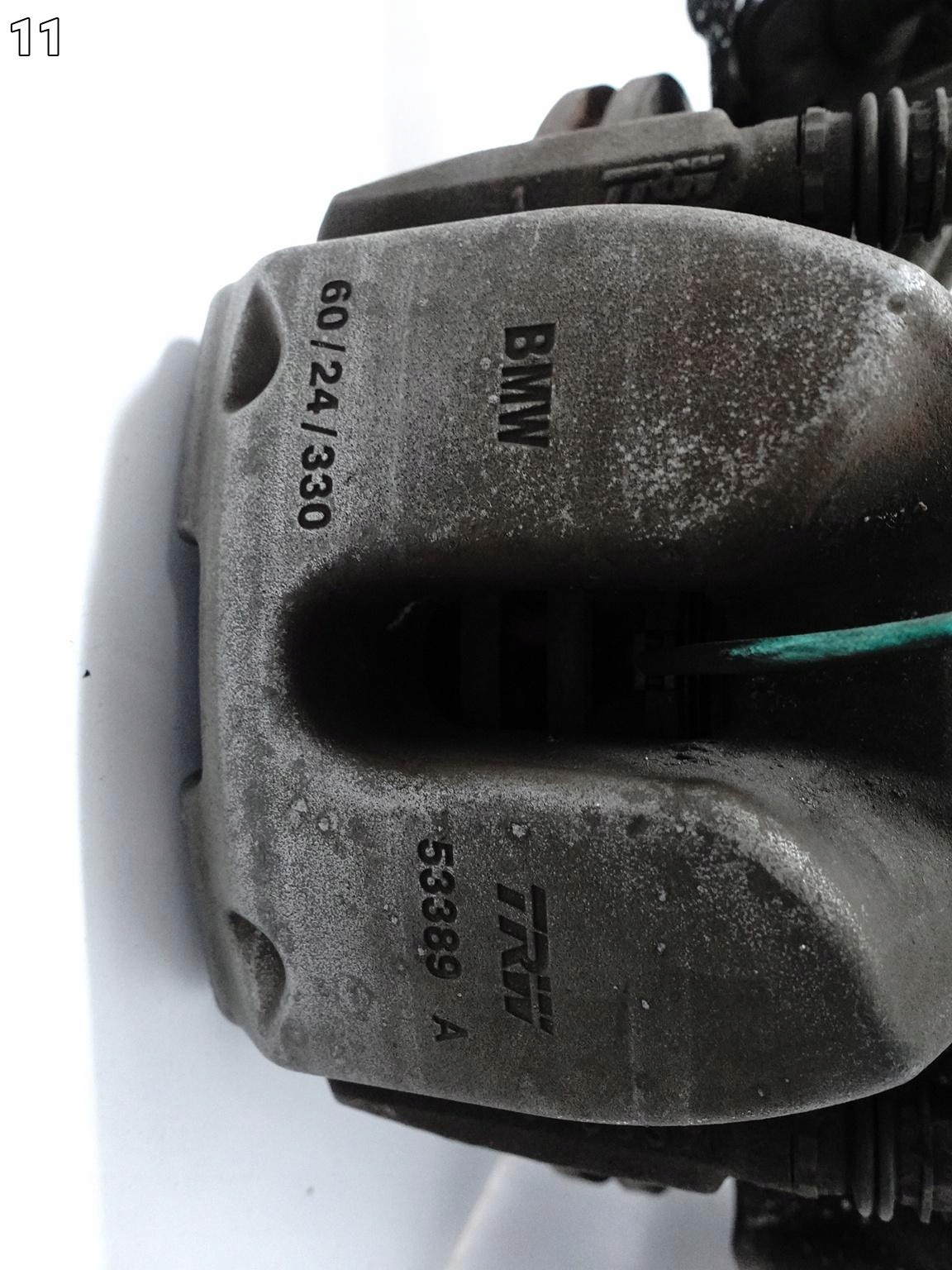 BMW 5 G30 G31 17-20 otoč ramene kotouč třmen brzdový levá předek