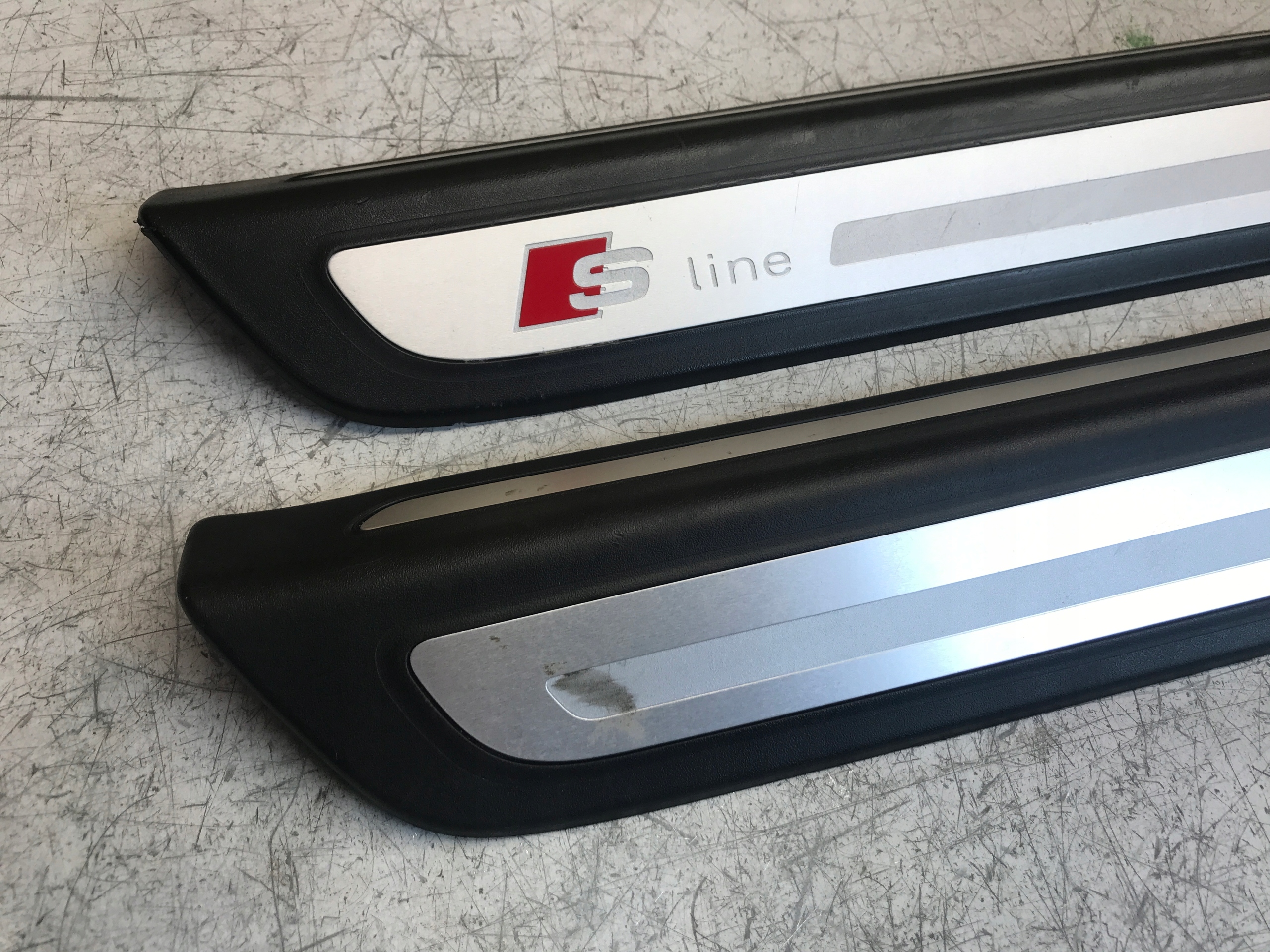 cap of the threshold right left front AUDI Q5 S-LINE