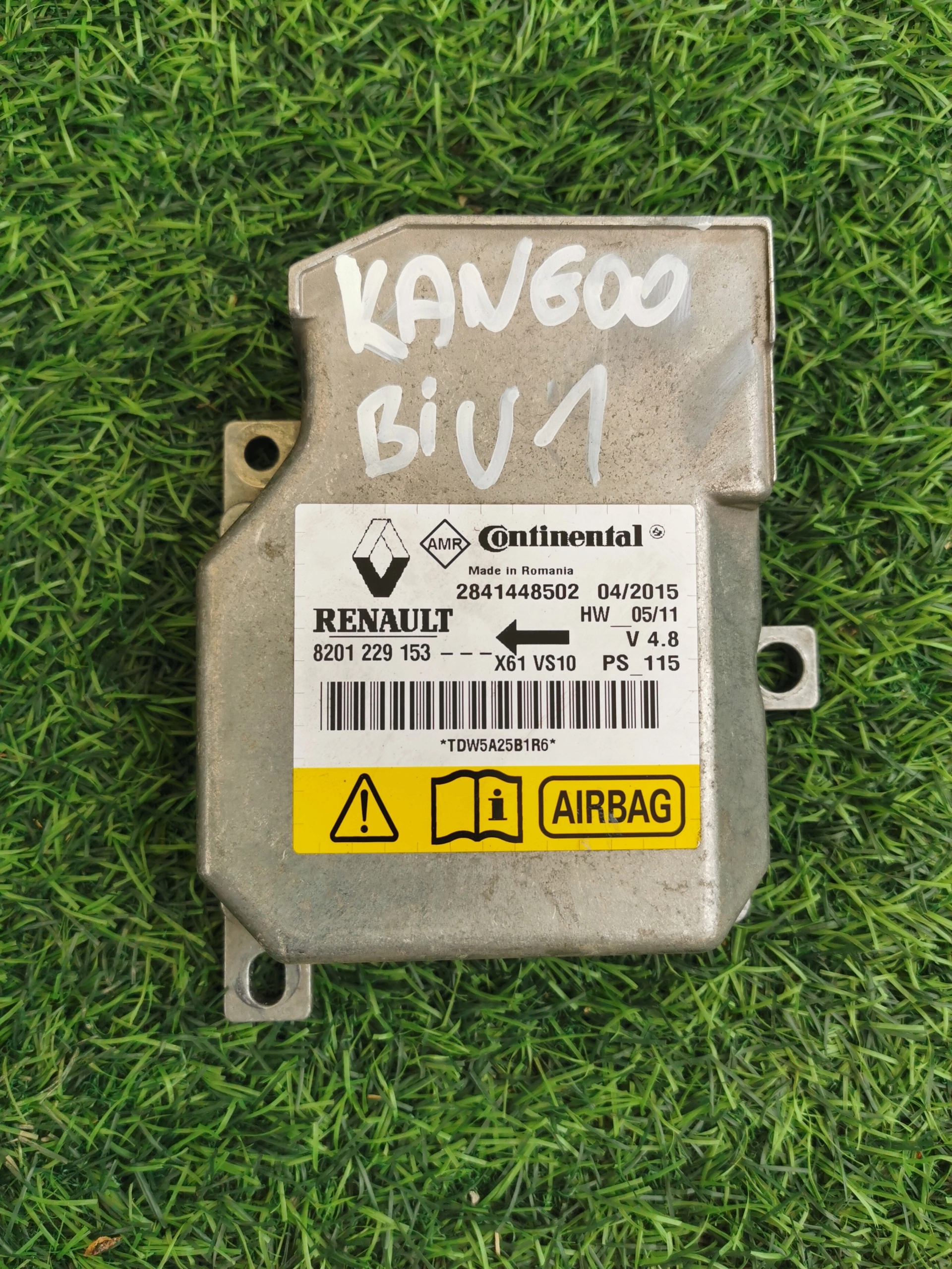 RENAULT KANGOO CITAN W415 control unit airbag module 2841448502 8201229153
