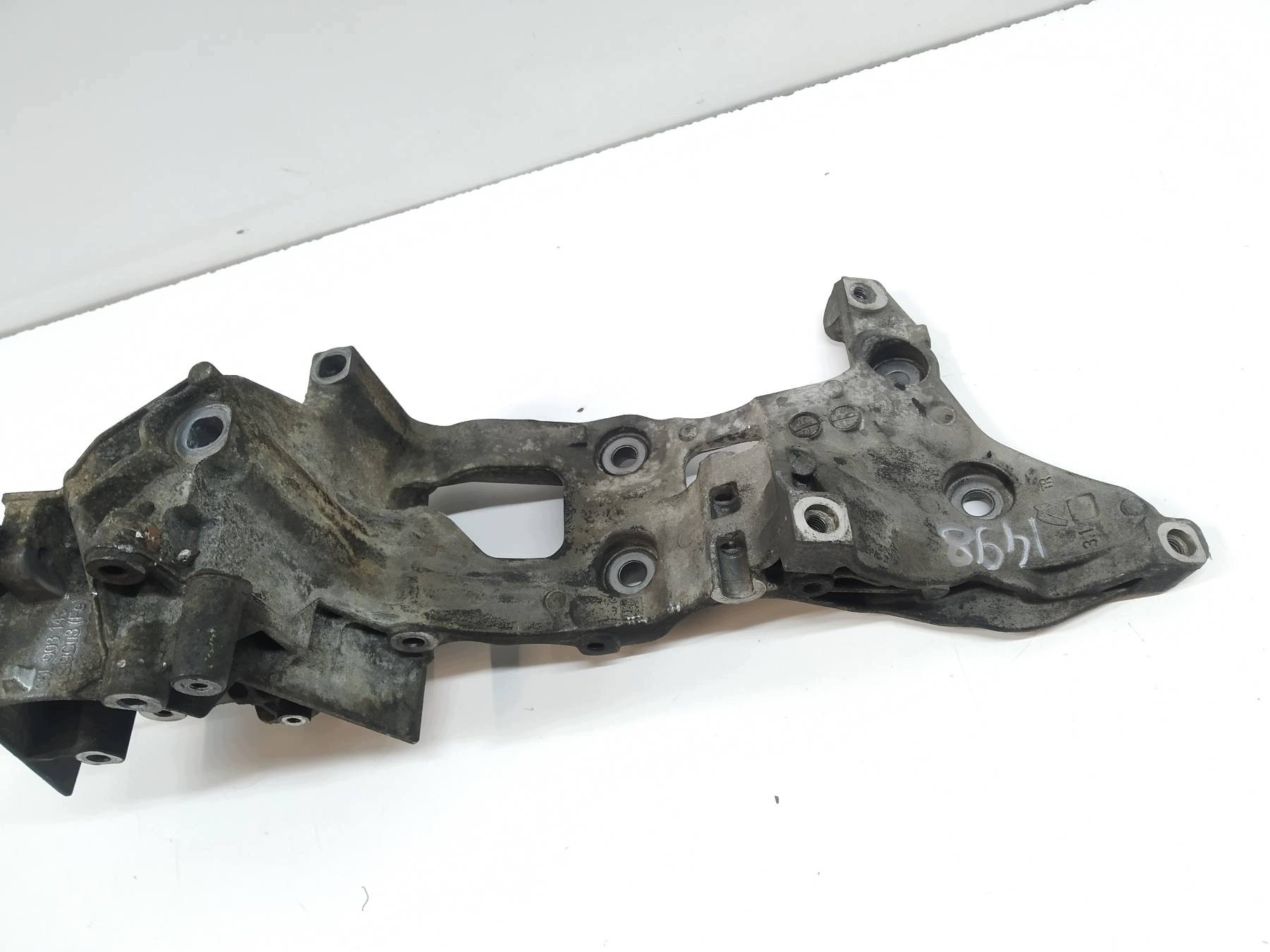 support 05L903143 2.0 TDI Audi A6 V (2018-) C8