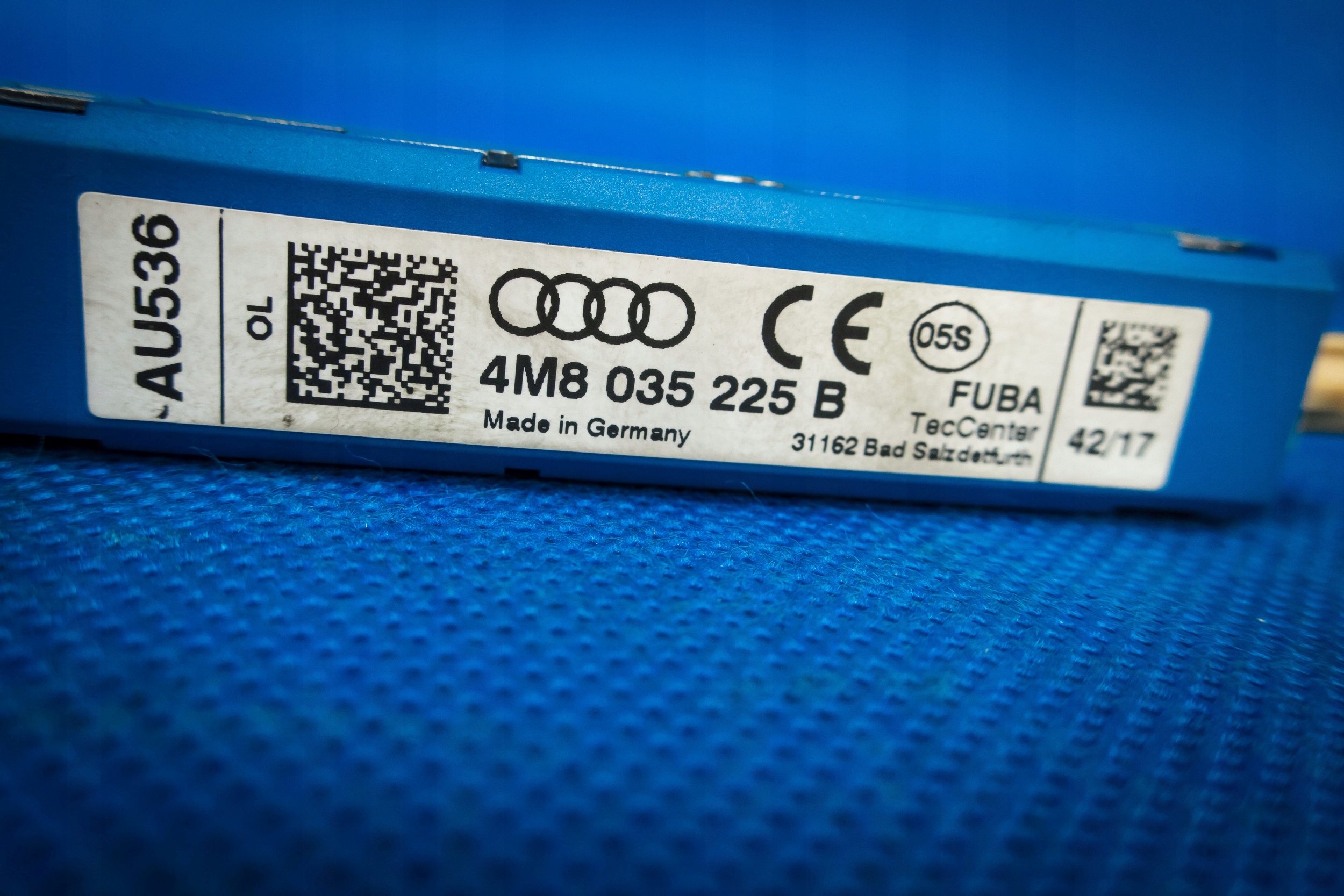 antenna amplifier Audi Q8 SQ8 4M8 4M8035225B