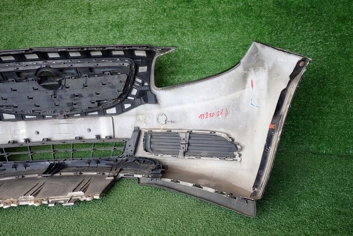 OPEL INSIGNIA A 08-13 Frontstoßstange vorne
