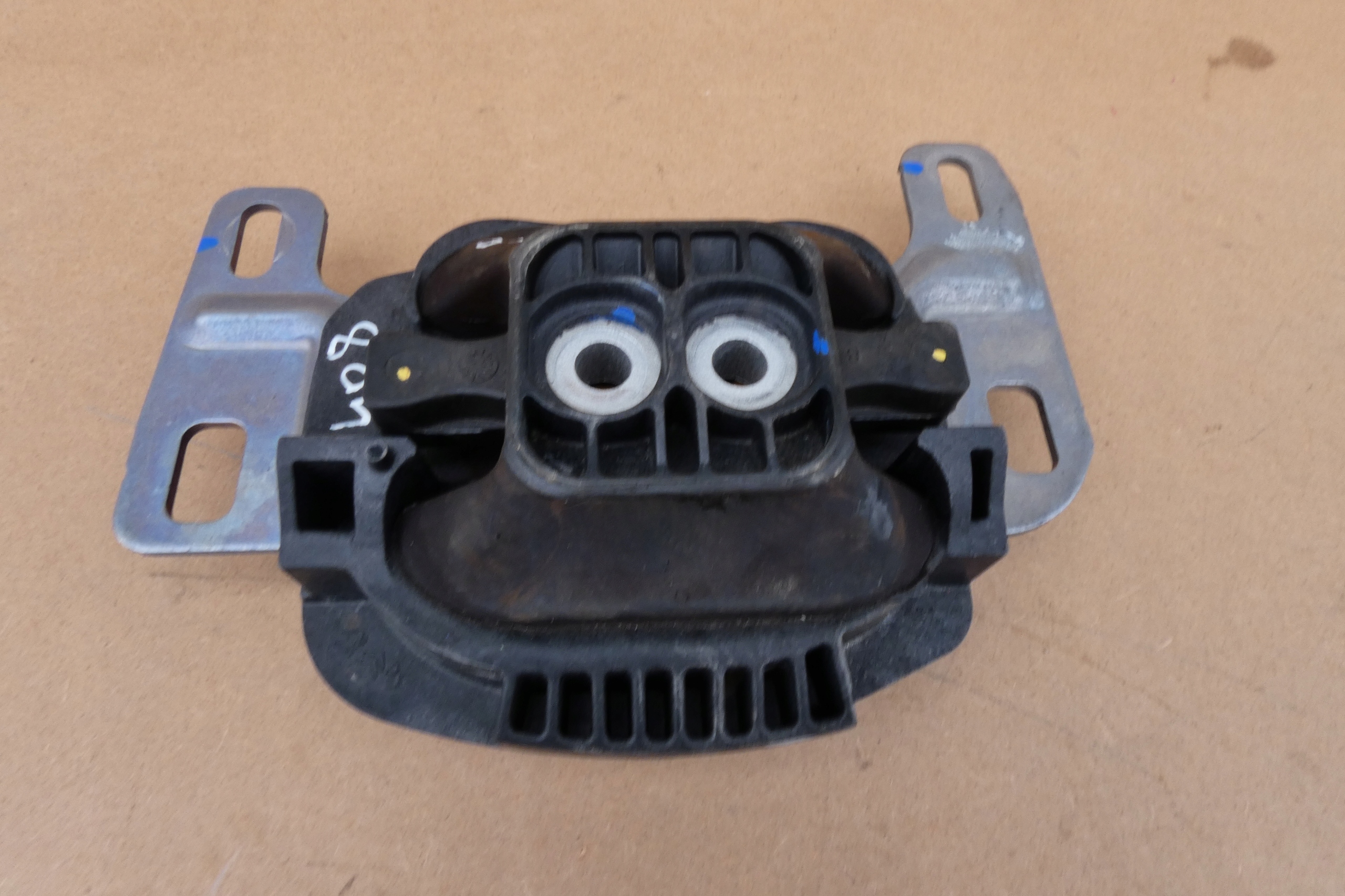 holder PEUGEOT 9848306580