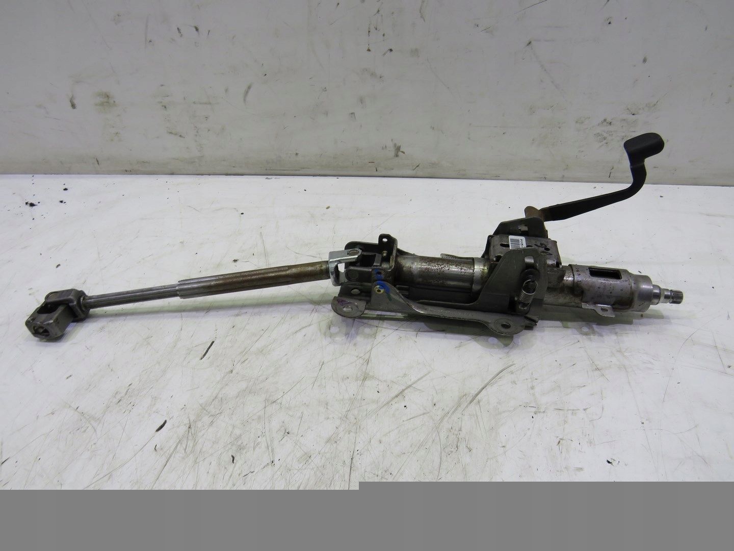 KOLUMNA KIEROWNICZA JEEP COMPASS 2.2 CRD 11R Producent części Jeep OE