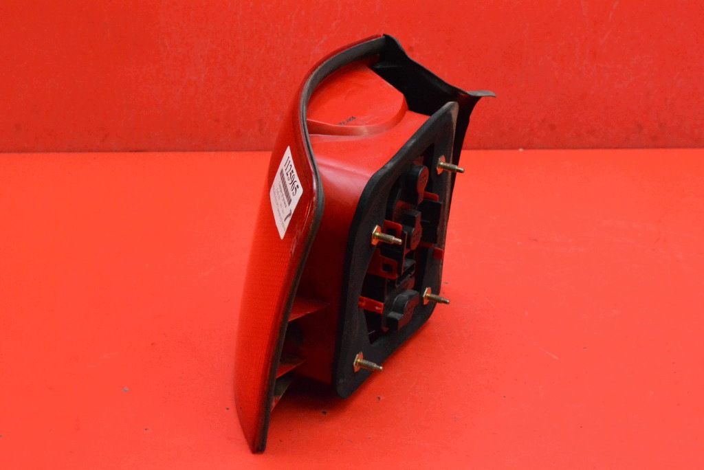 Licht rechts heck hinten 4B9945096F AUDI A6 C5 KOMBI LIFT 01-04