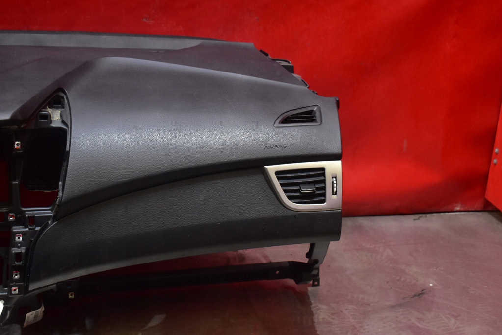 dashboard instrument panel console cockpit airbag EU HYUNDAI I30 2 II 12-15