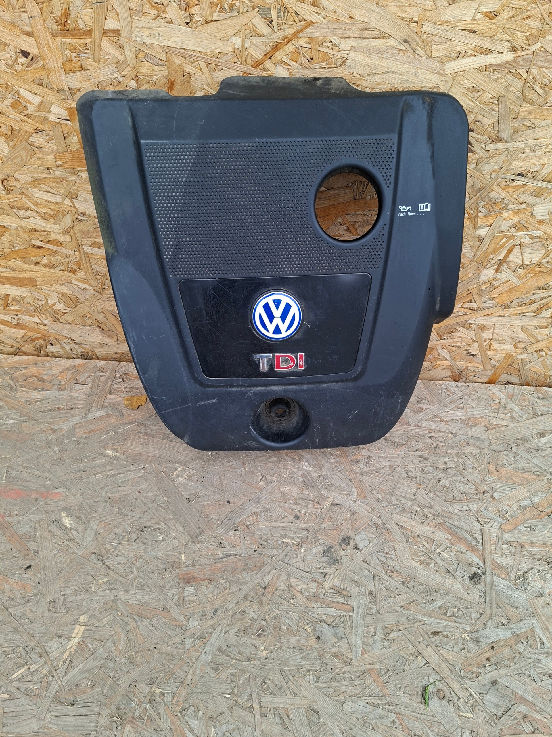 motor cover VOLKSWAGEN 054597AB