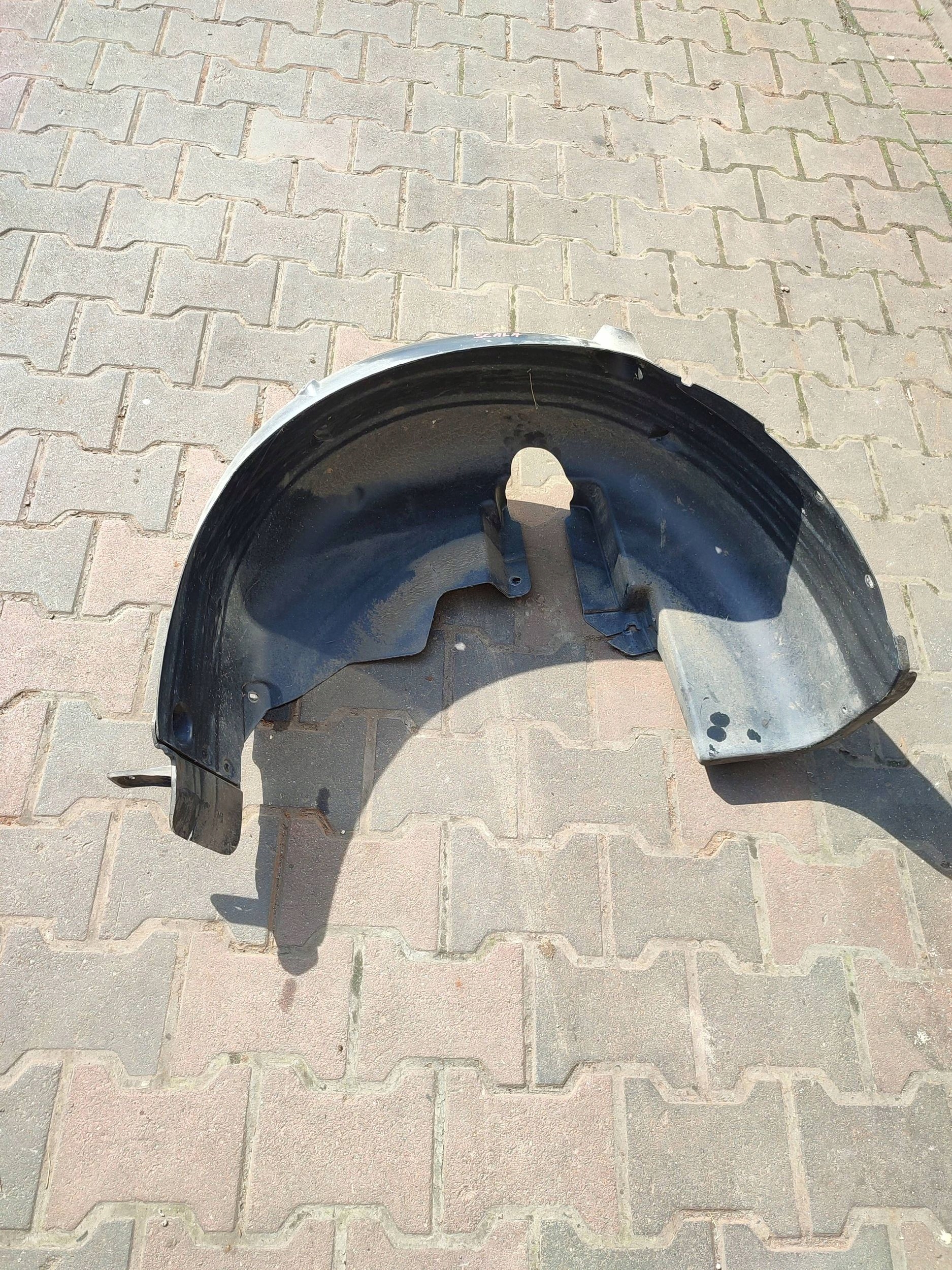 Skoda Scala 2020 rear part side left mudguard rear.