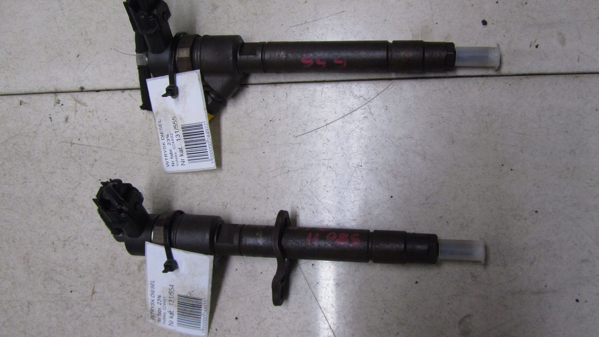 VOLVO V70 III 2.0 WTRYSKIWACZ 0445110298 30777526 Producent części Volvo OE