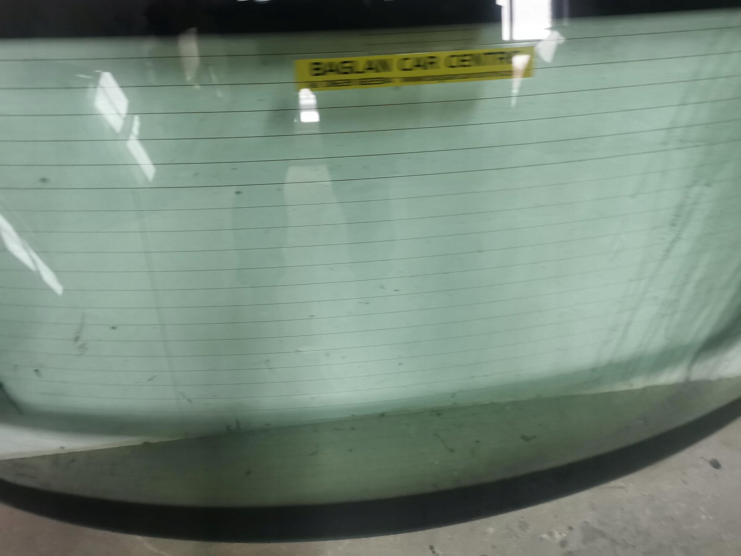 window bodywork rear heated MERCEDES CLS W219 04-10