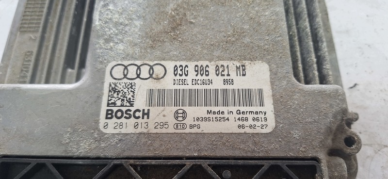 computer control unit AUDI A3 8P 03G906021MB