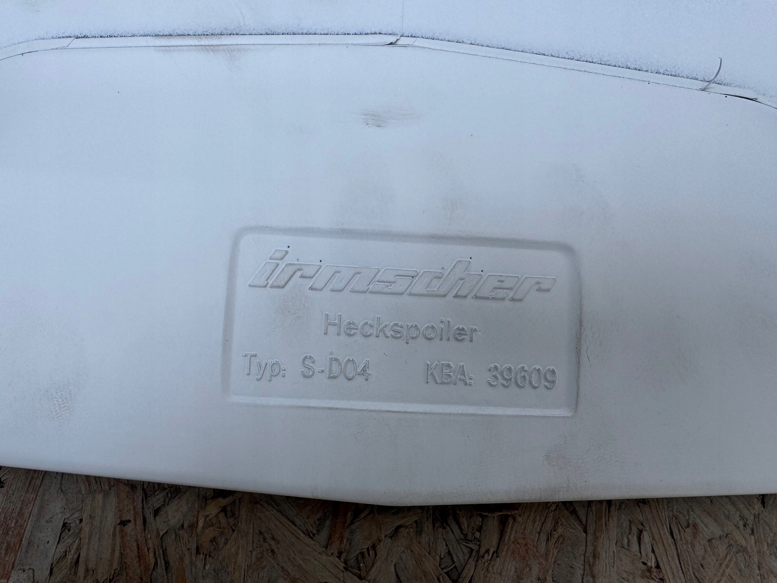 NOWY SPOILER LOTKA DASZEK NA KLAPĘ TYŁ OPEL CORSA D S07 5 DRZWI IRMSCHER Producent części Irmscher