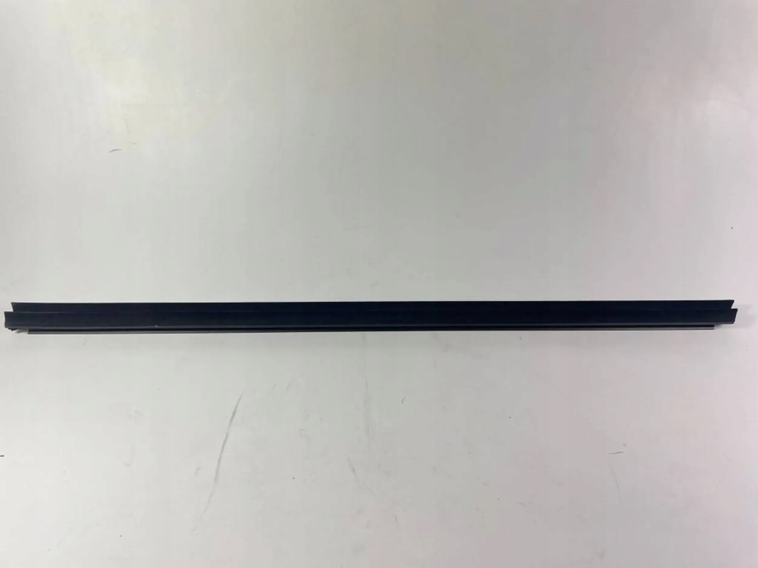 Außen- Dichtsatz Fenster Tür links przednich RAM 1500 19-24