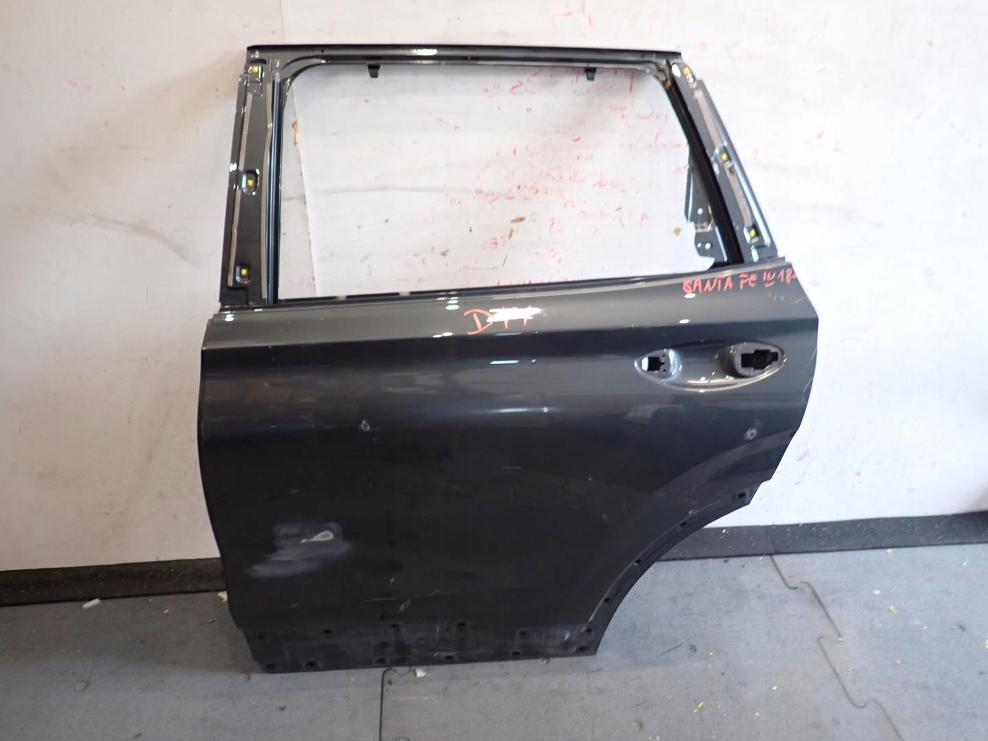 door rear part rear. left HYUNDAI SANTA FE IV 2018