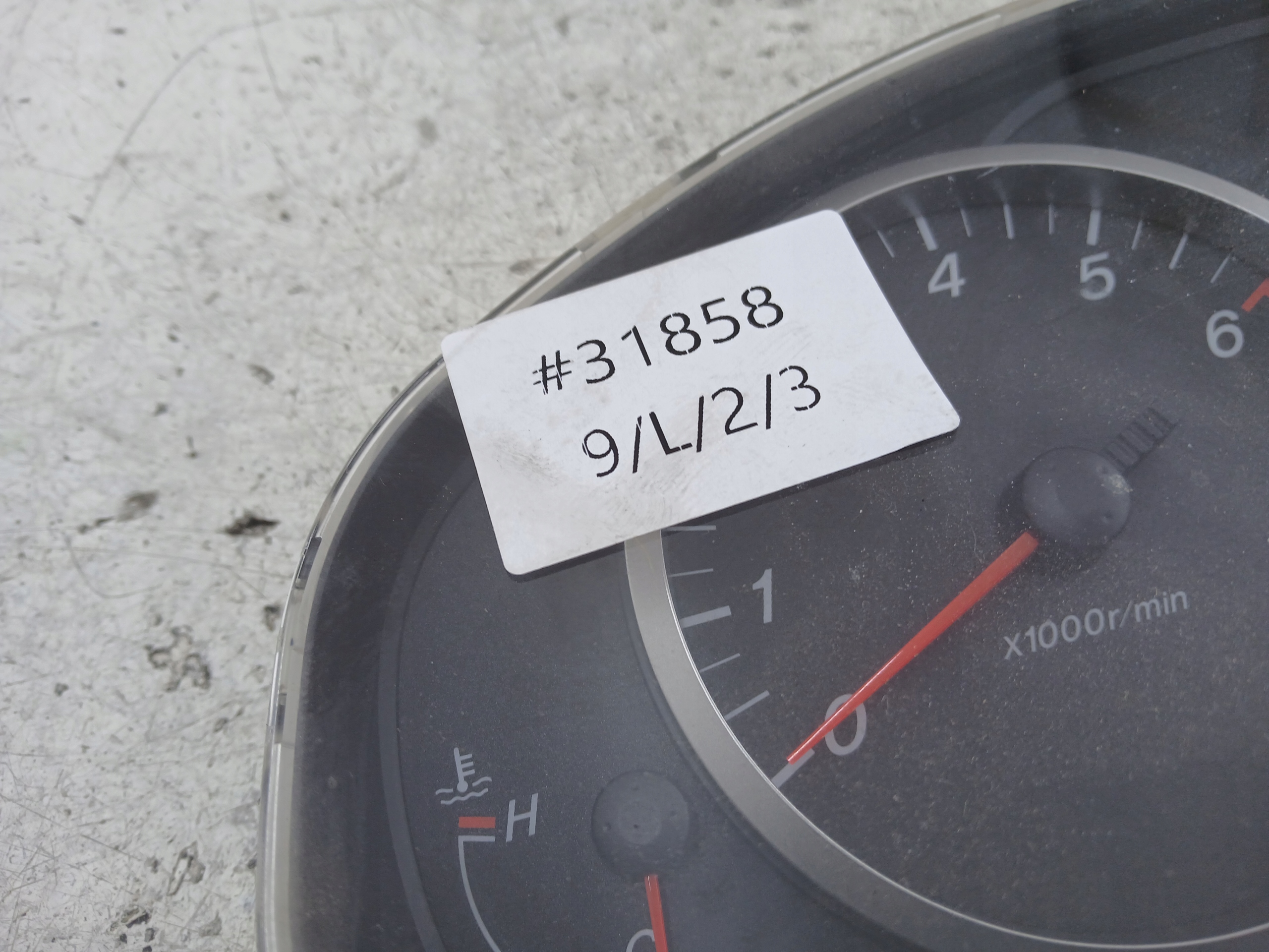 MAZDA 2 and DY 1.4 1.6 dials dials 3M7110849MG