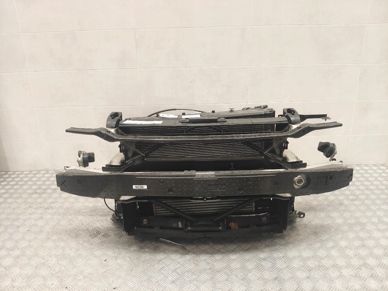 BMW F23 PAS PRZEDNI CHŁODNICE 228Xi 245PS Numer katalogowy części bmw F23 228Xi