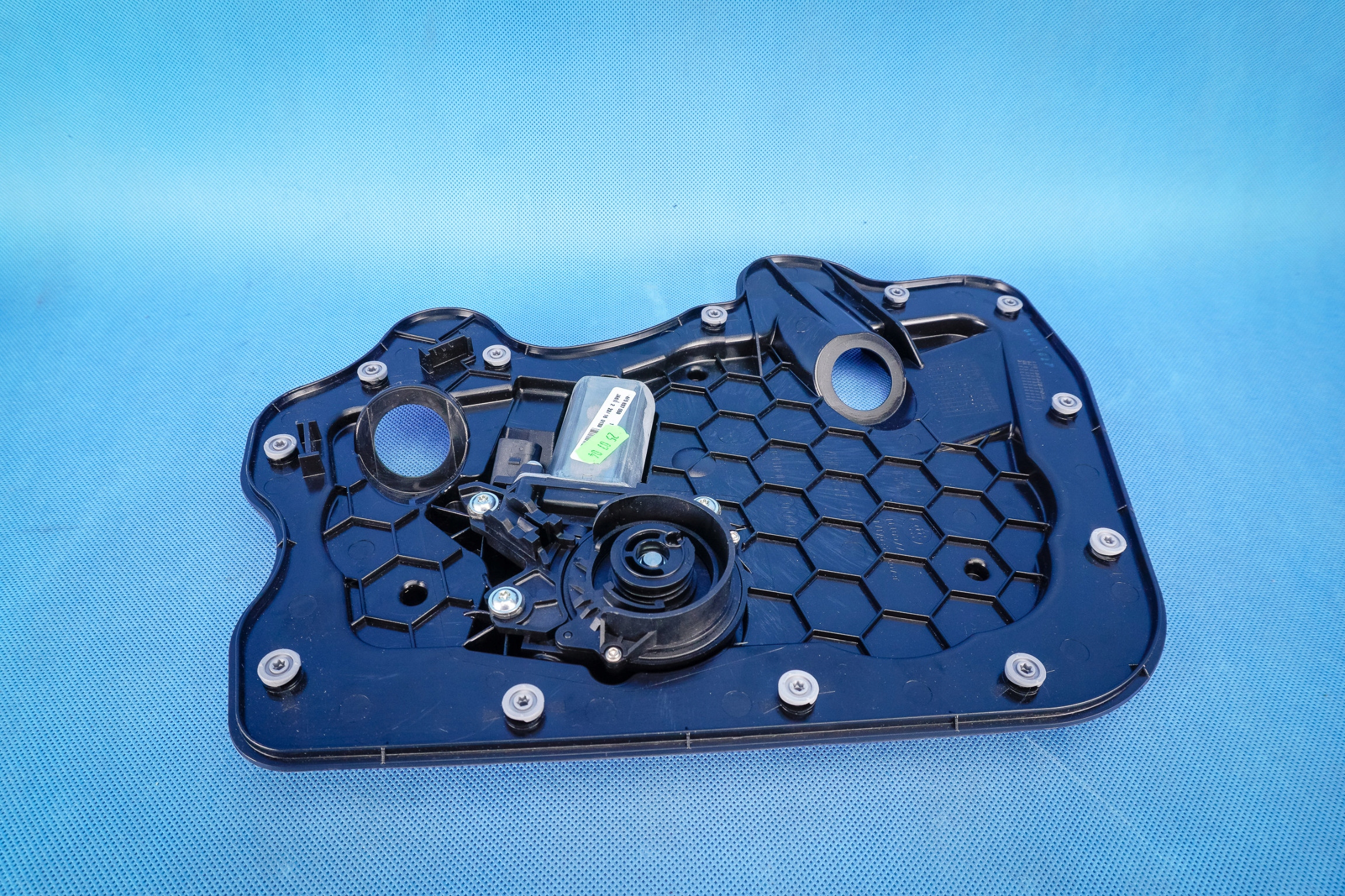 engine dociagu door Audi A6 A7 A8 S8 4H 4F0837059