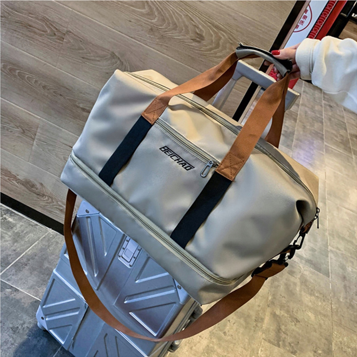 DAMSKA MĘSKA TORBA SPORTOWA DO JOGI NA SIŁOWNIĘ WIĘKSZA TORBA PODRÓŻNA NA RAMIĘ TOREBKA 30L EAN (GTIN) 0748664608803