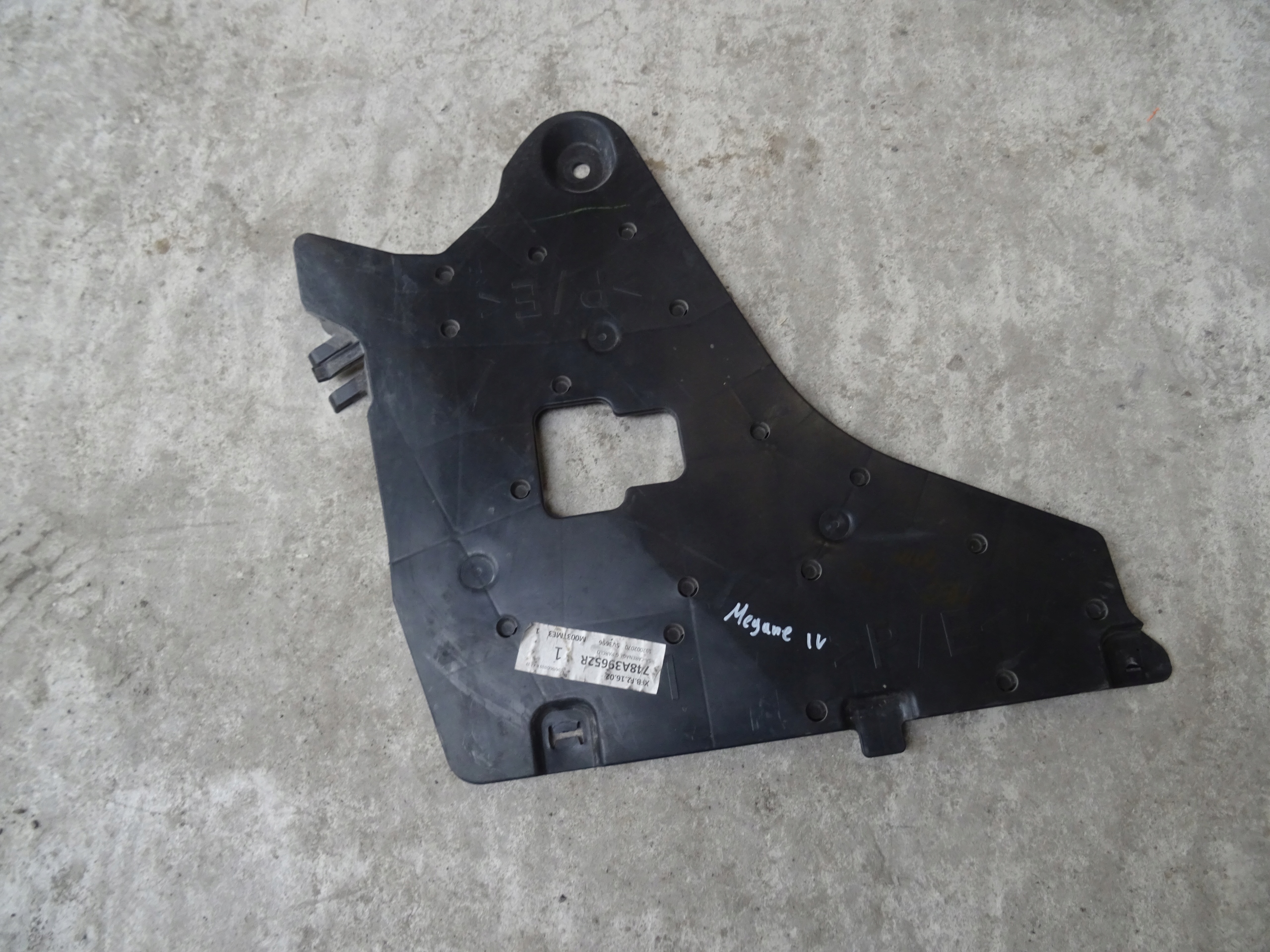 Tylna Płyta Osłona Podwozia Renault Megane IV LIFT