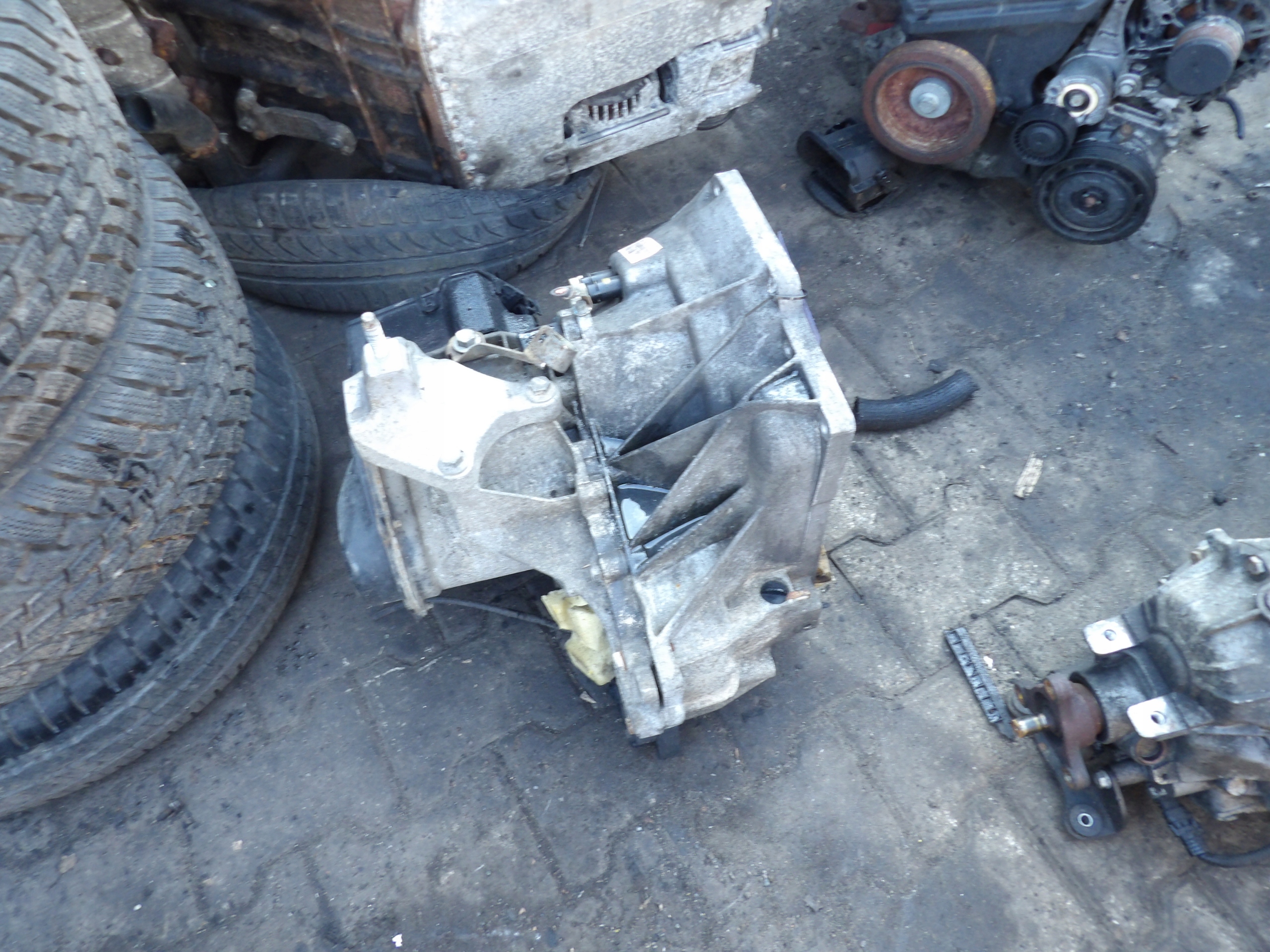 Ford Fusion 1,4 tdci - Getriebe 2N1R7002VB