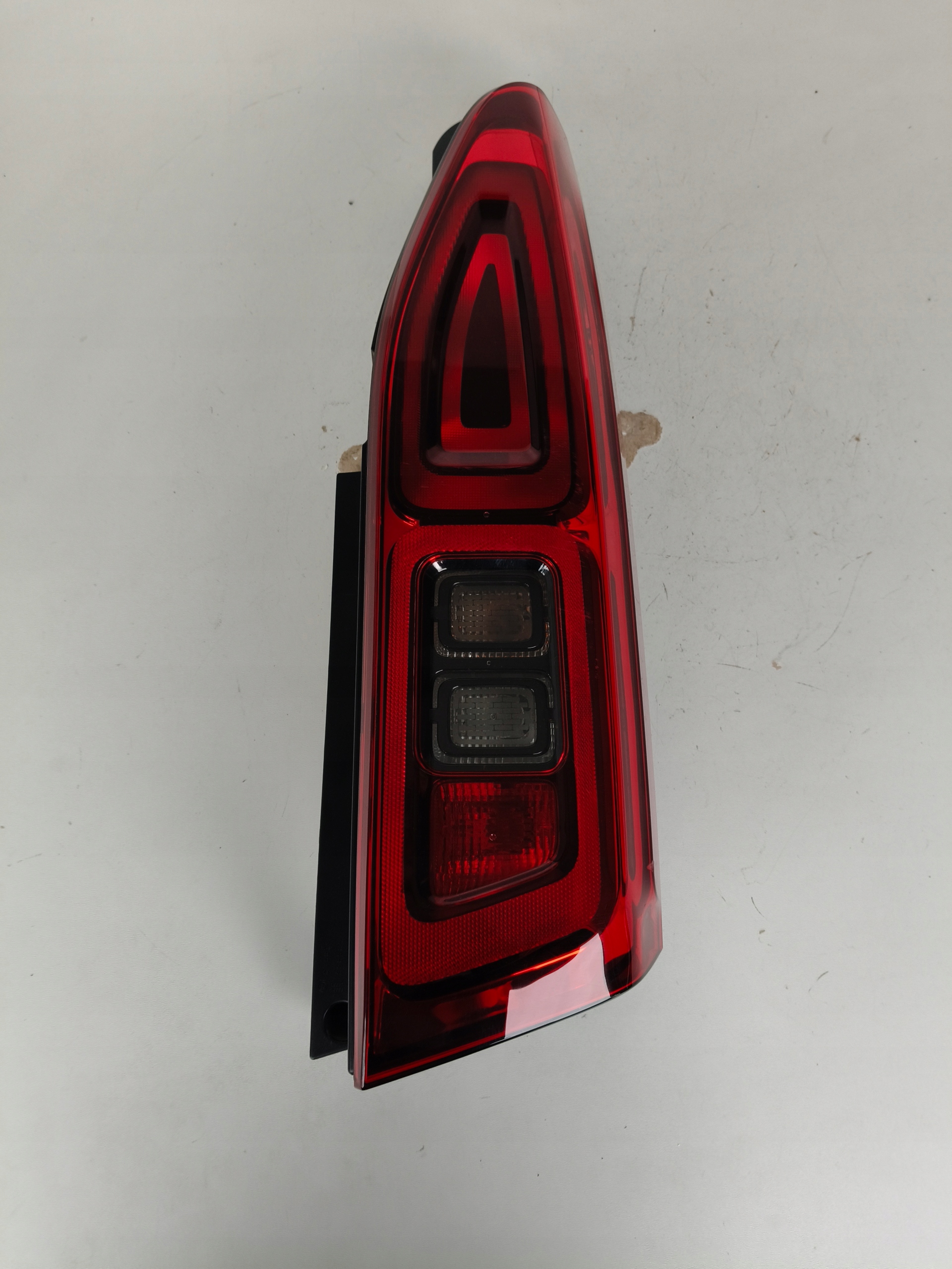 light right rear CITROEN BERLINGO IV 18- RIFTER LED below KLAPE