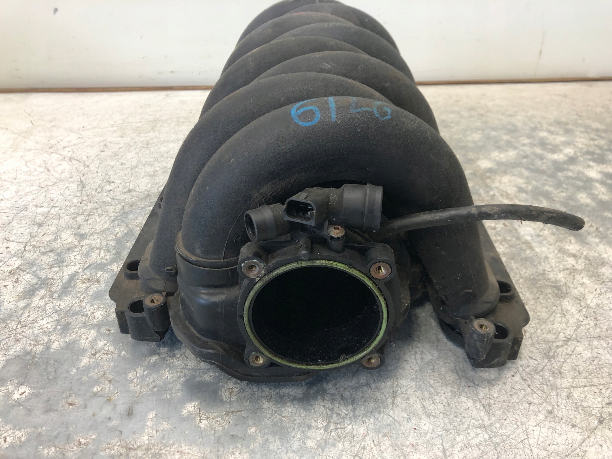 коллектор Впускный PORSCHE Cayenne 4.5 V8 94811001102