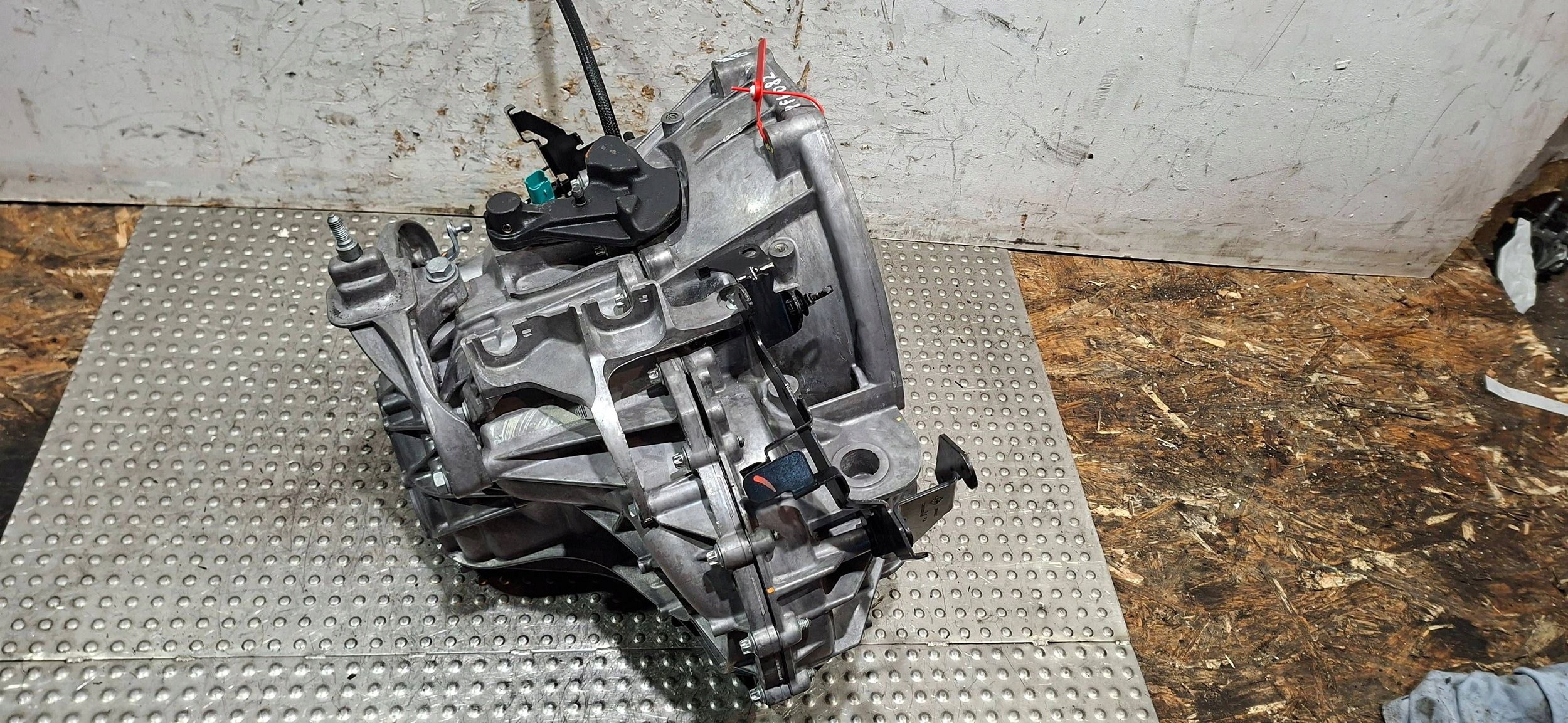 Boîte de vitesses PF6082 RENAULT TRAFIC IV 2.0 BLUEDCI 2023- Comme Neuf