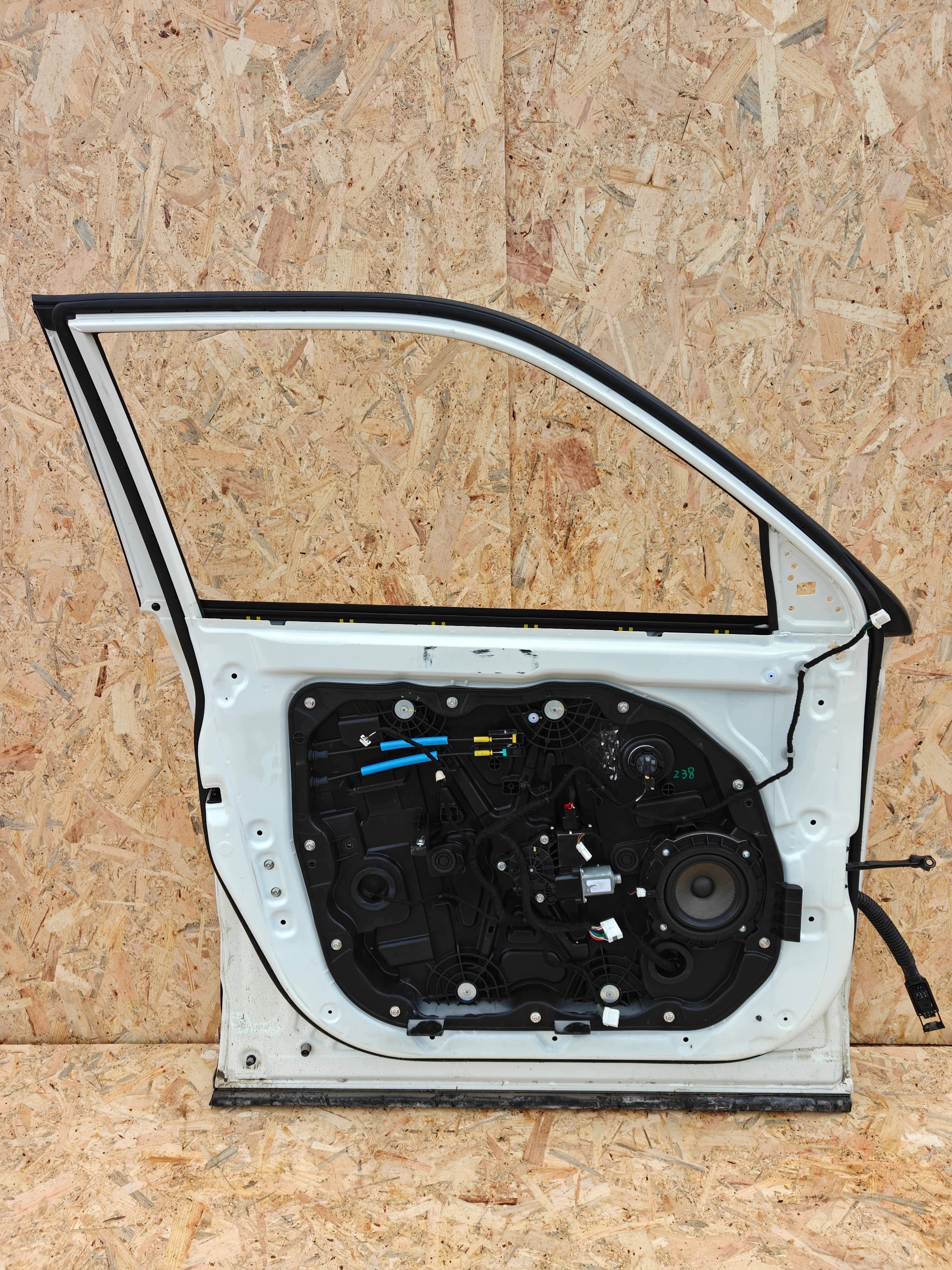 door left front left front SSANGYONG KGM KORANDO IV C300 2023