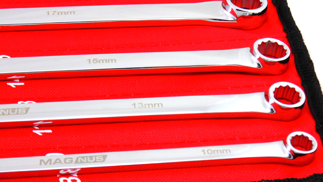 ZESTAW KLUCZE DO NAPINACZY BARDZO DLUGIE 8 19mm Weight with packaging 2 kg