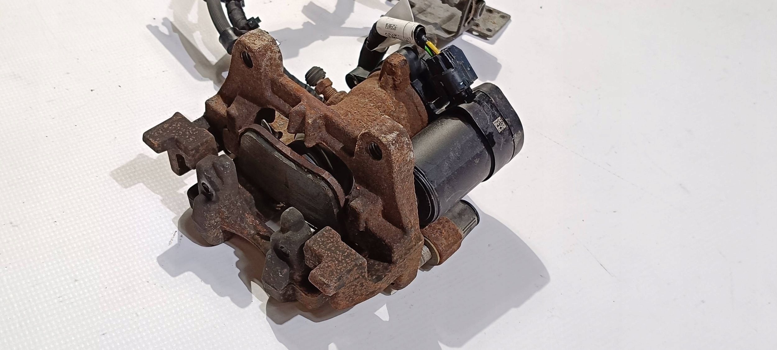 caliper brake damper rear part rear right Lincoln Continental 2017
