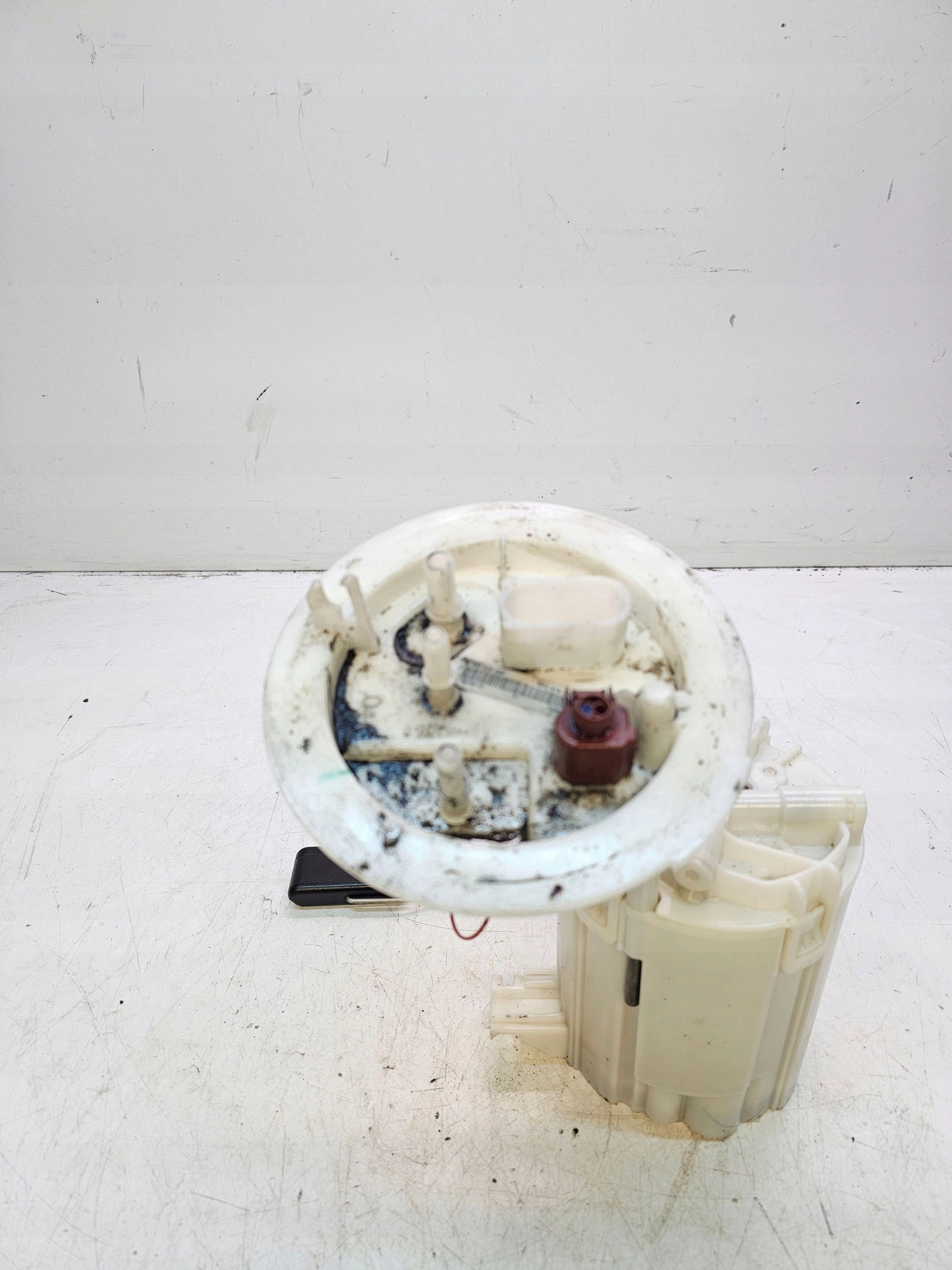 feed pump AUDI A4 B8 A5 3.0 TDI 8K0919050K