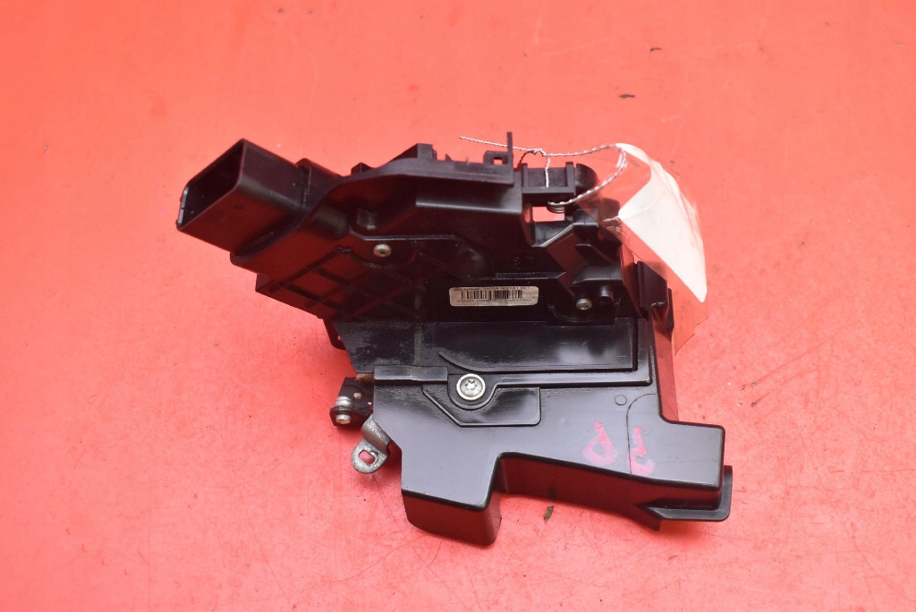 lock door left front front EU 3M5A-R21813-ET FORD FOCUS MK2 5D HB 08