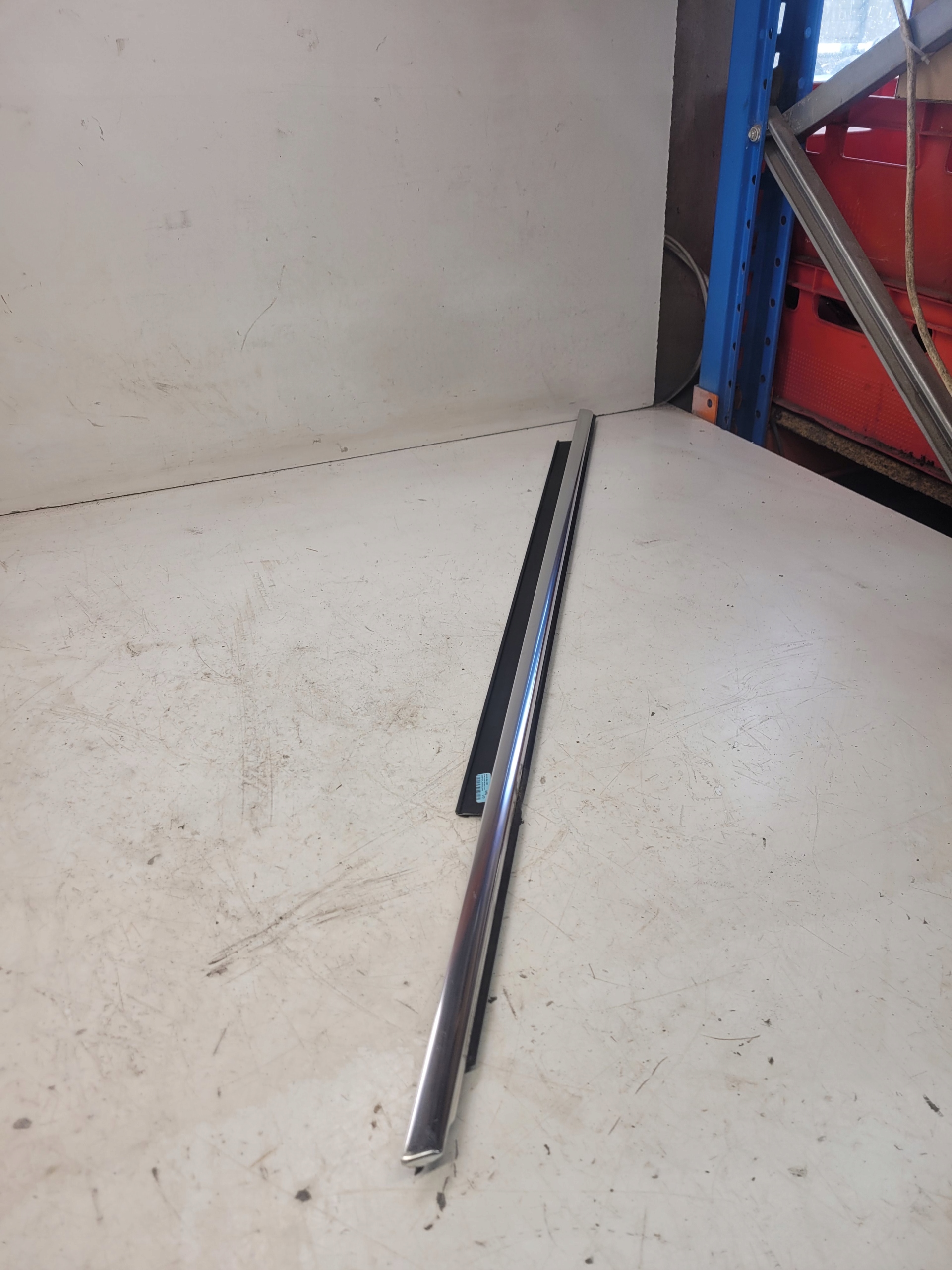 moulding CHROM door AUDI A4 B8 PP 8K0853284J